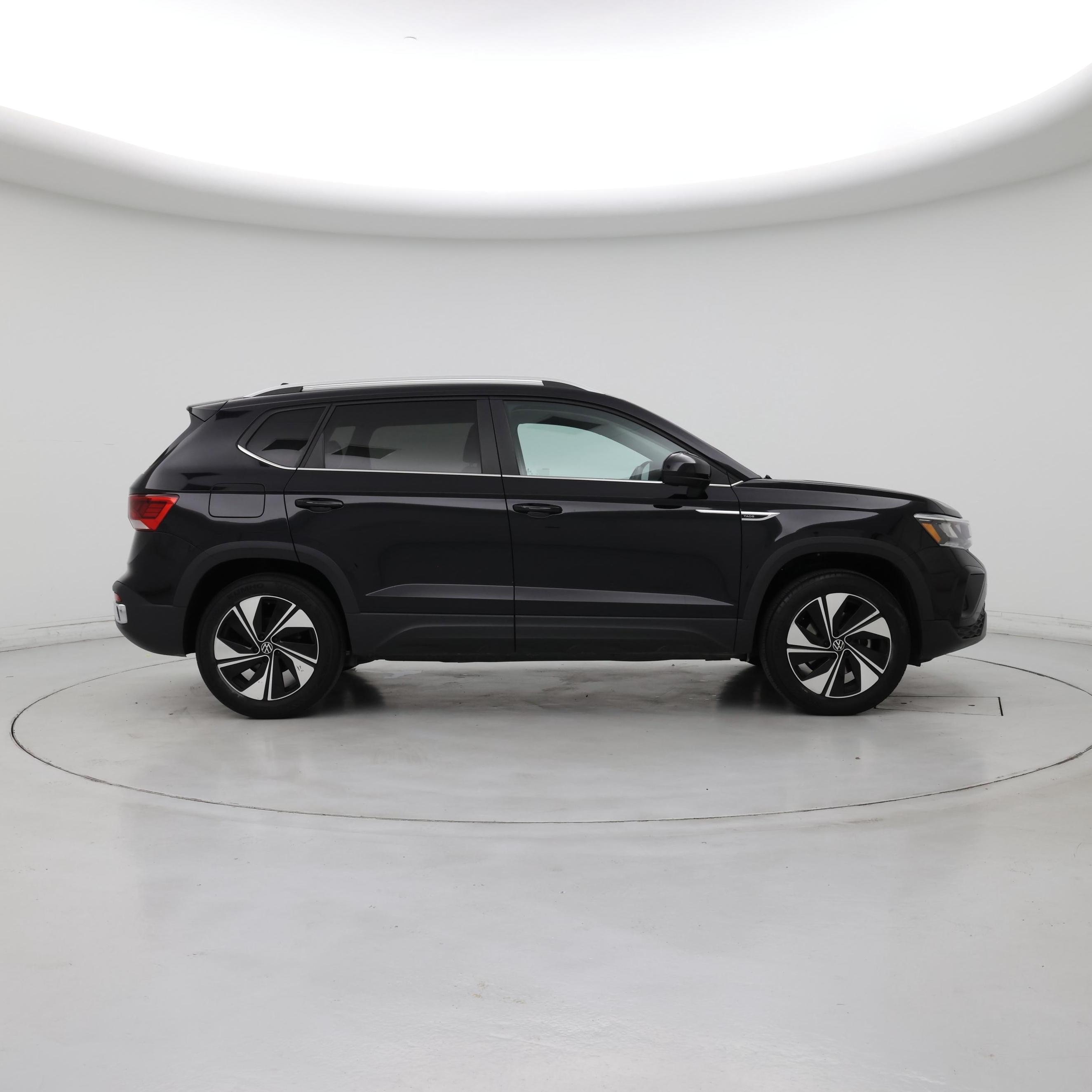 Thumbnail: 2024 Volkswagen Taos - 7