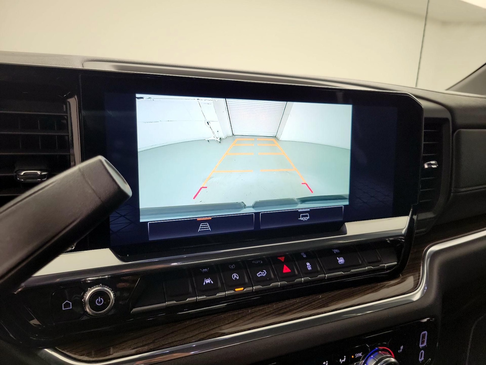 2024 GMC Sierra 1500 Elevation - Photo 13