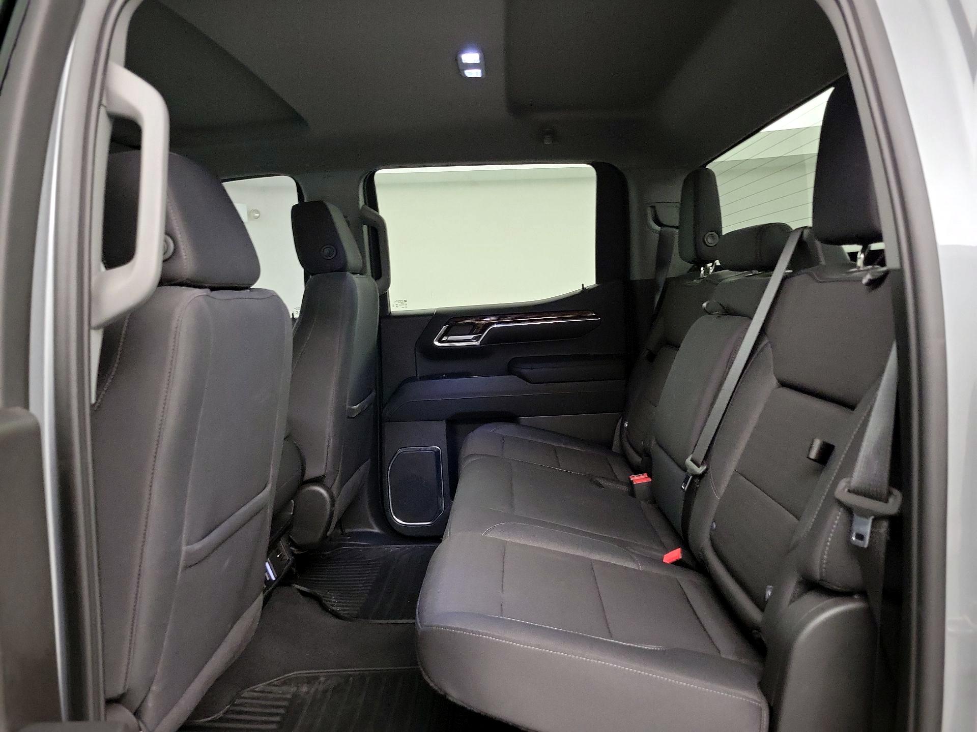 Thumbnail: 2024 GMC Sierra 1500 - 17