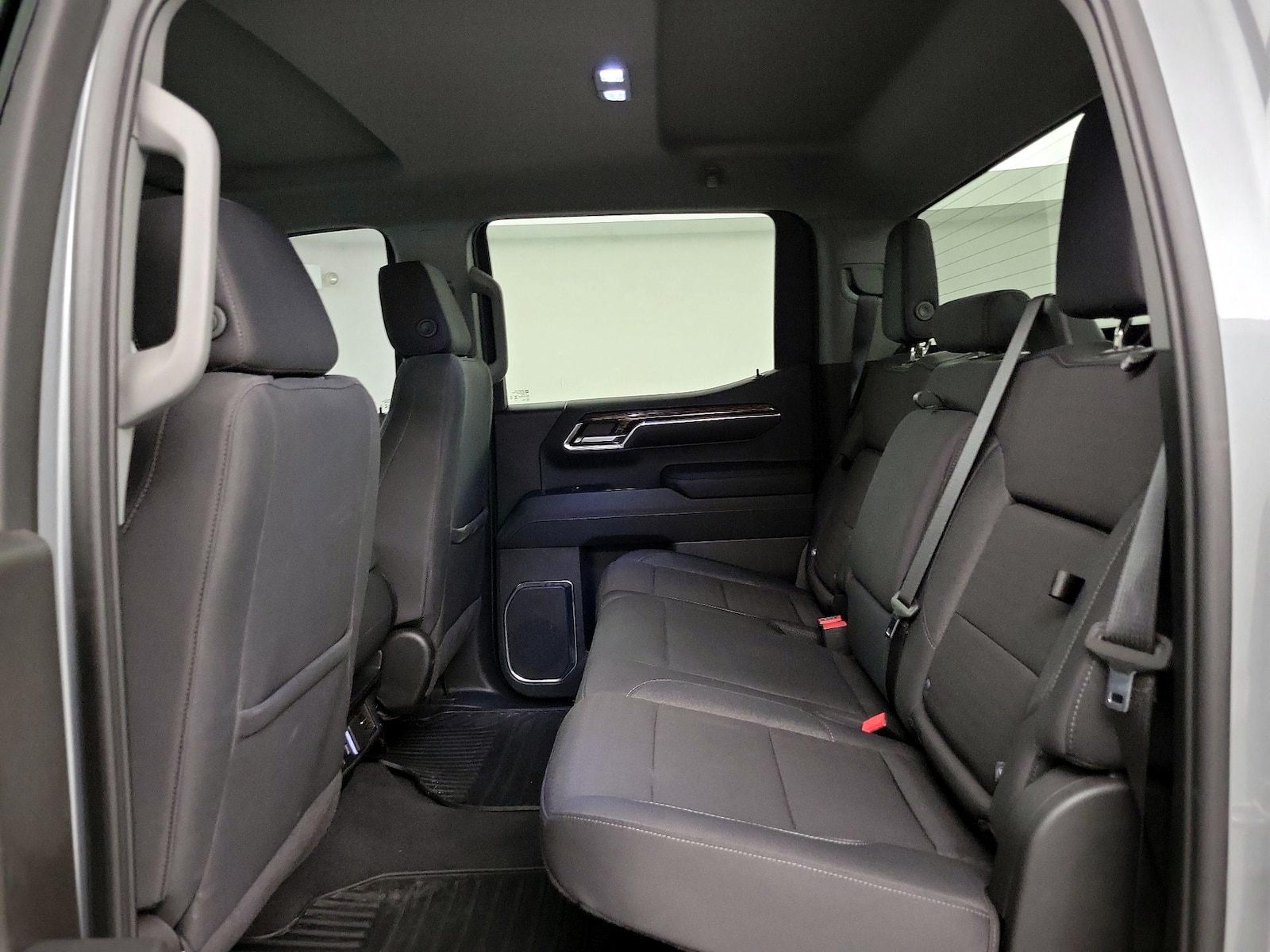 2024 GMC Sierra 1500 Elevation - Photo 18