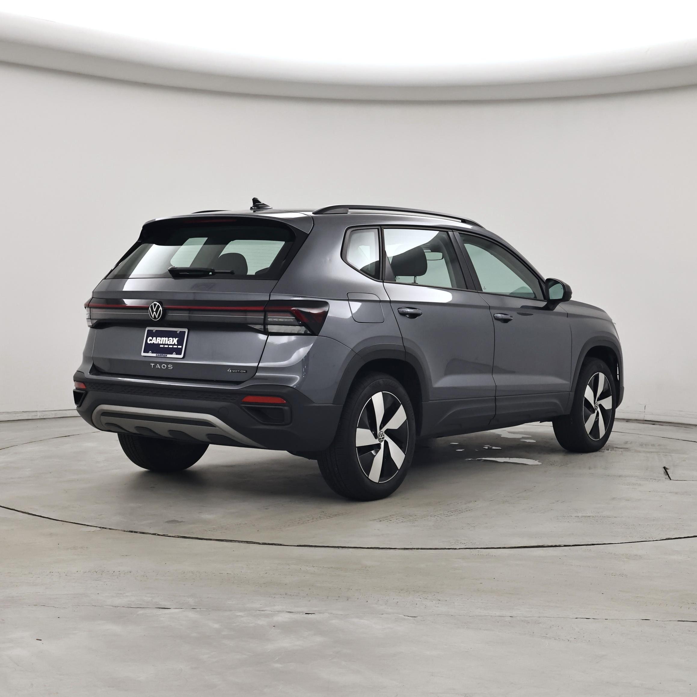 Thumbnail: 2025 Volkswagen Taos - 8