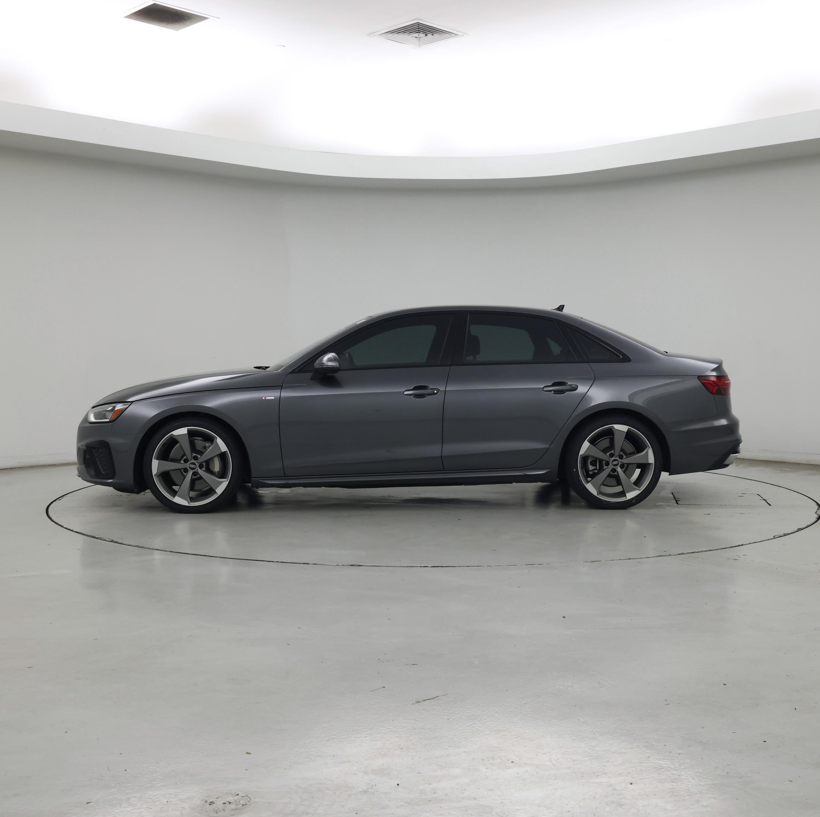 Thumbnail: 2021 Audi A4 - 3