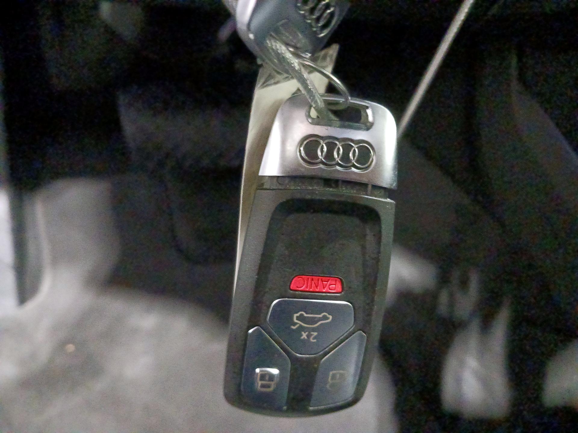 Thumbnail: 2023 Audi Q5 - 16
