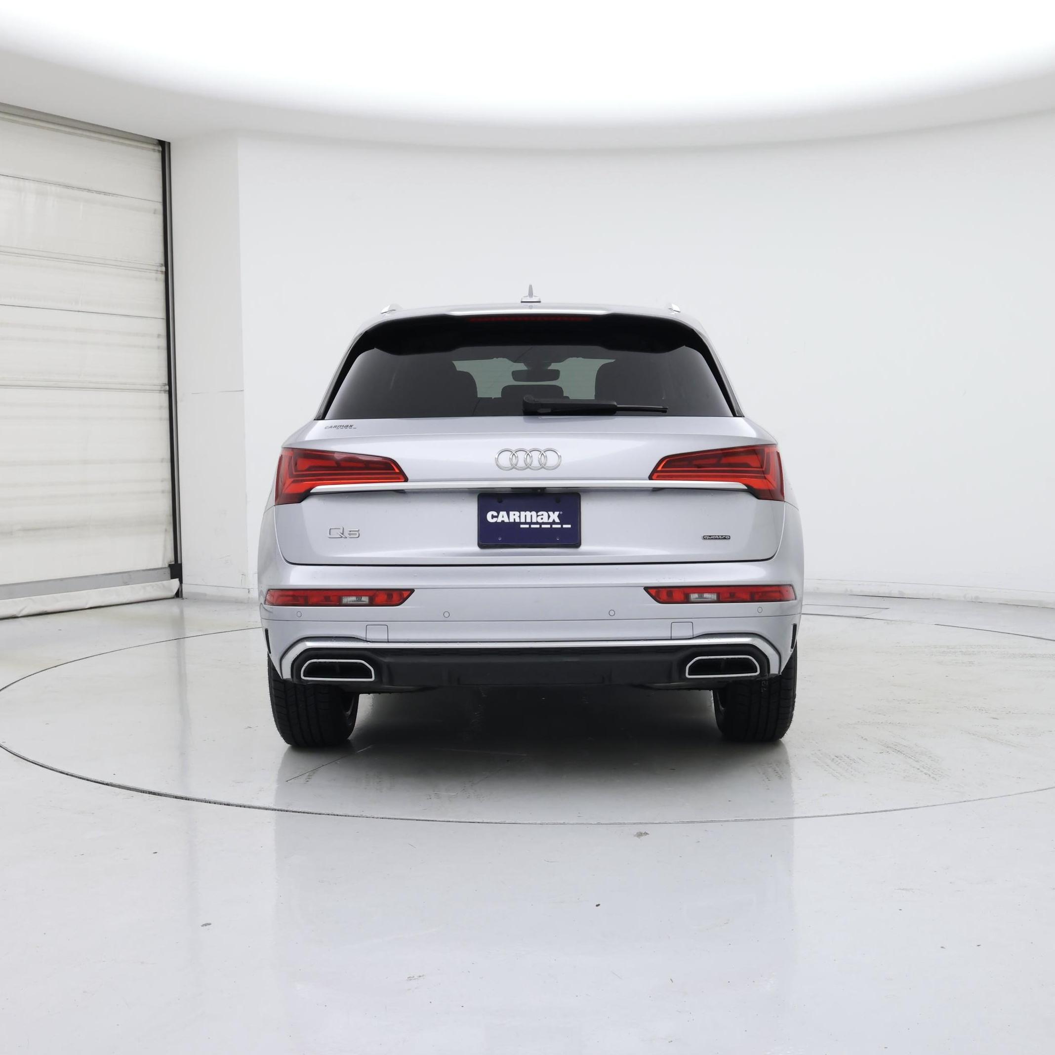 Thumbnail: 2023 Audi Q5 - 6