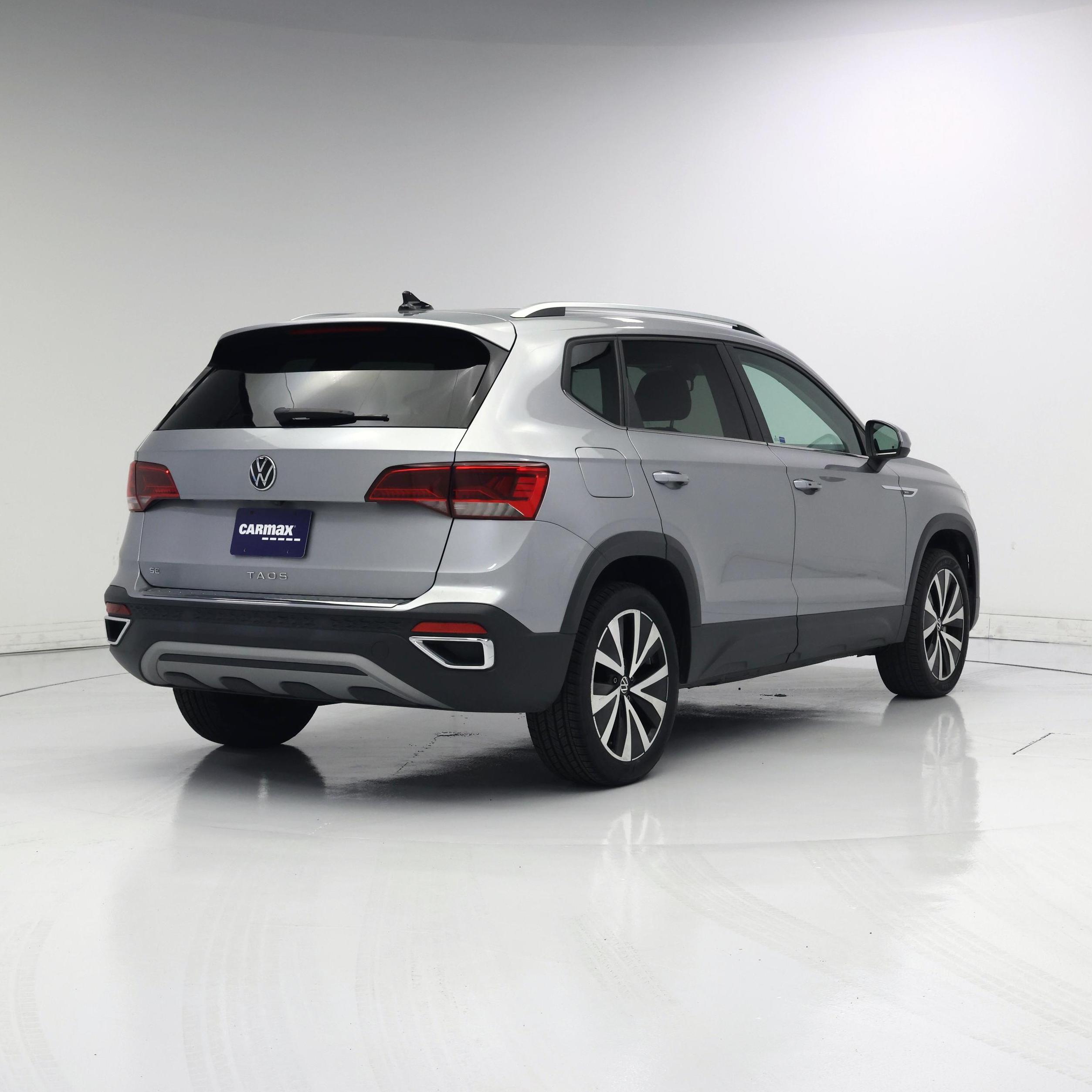 Thumbnail: 2023 Volkswagen Taos - 8