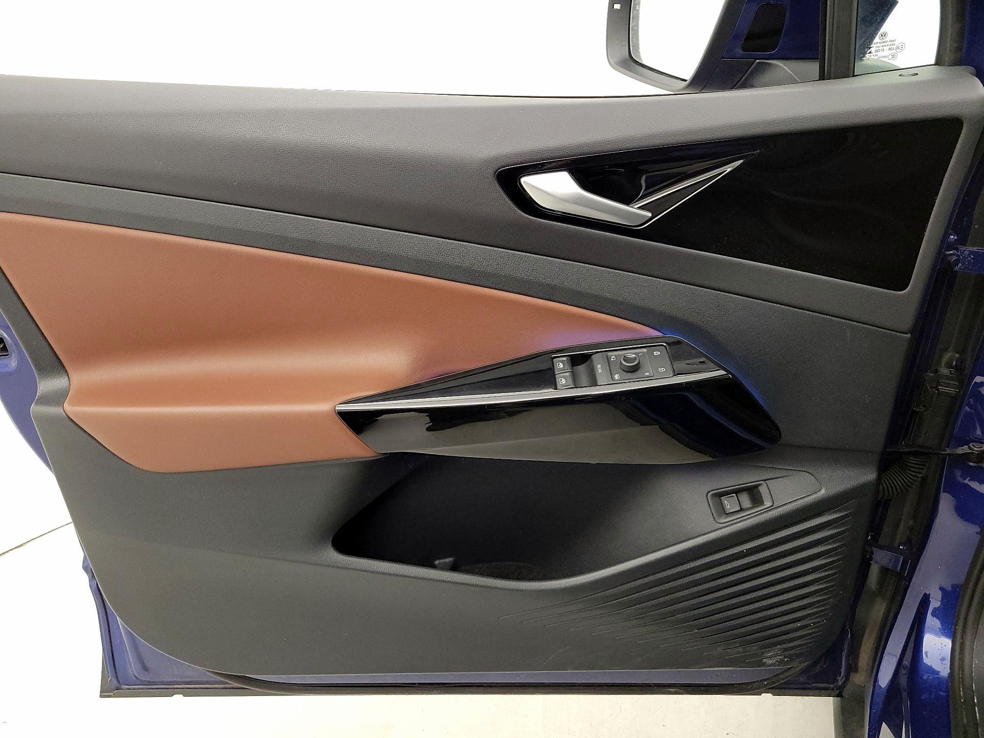 Thumbnail: 2022 Volkswagen ID.4 - 12