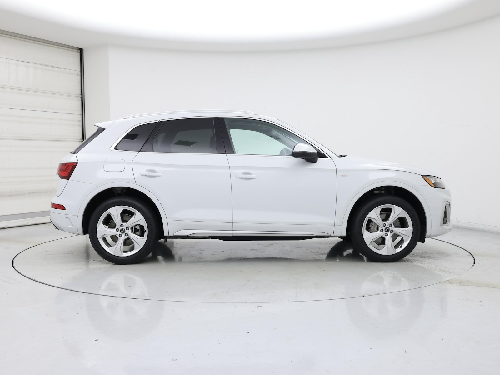 2023 Audi Q5 Premium Plus - Photo 8