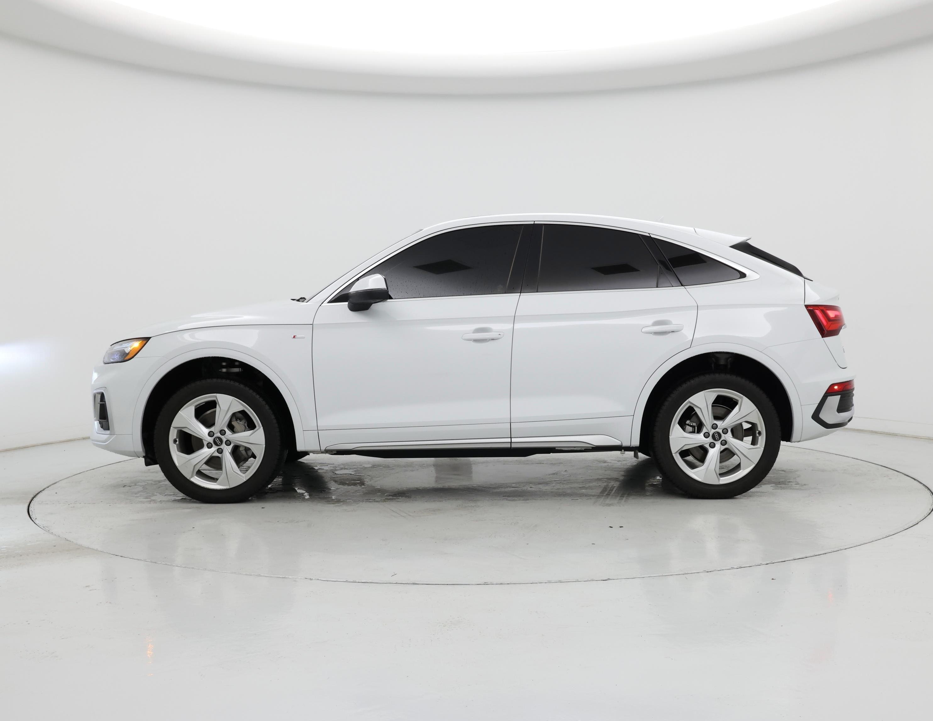 Thumbnail: 2025 Audi Q5 - 3