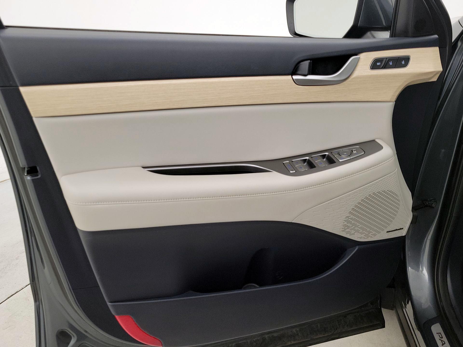 Thumbnail: 2024 Hyundai Palisade - 12