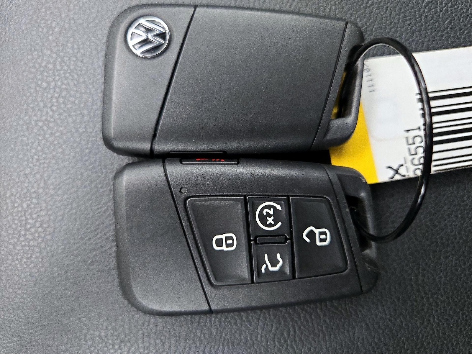 2023 Volkswagen Tiguan SE - Photo 25