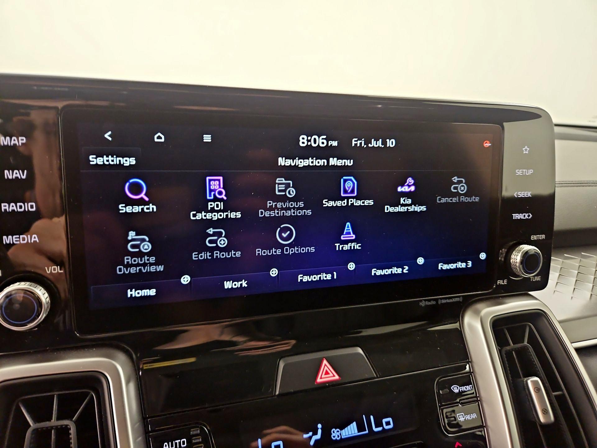 Thumbnail: 2022 Kia Sorento - 14