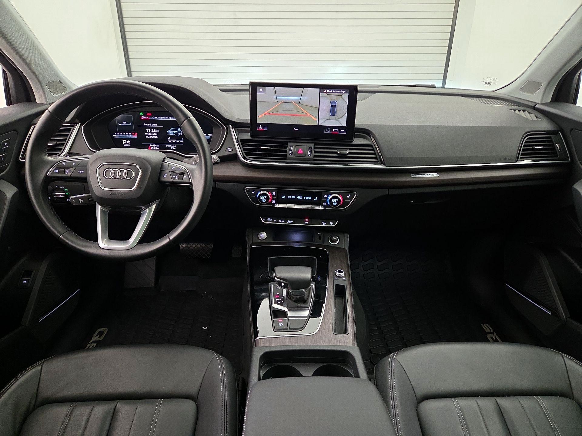 Thumbnail: 2023 Audi Q5 - 9