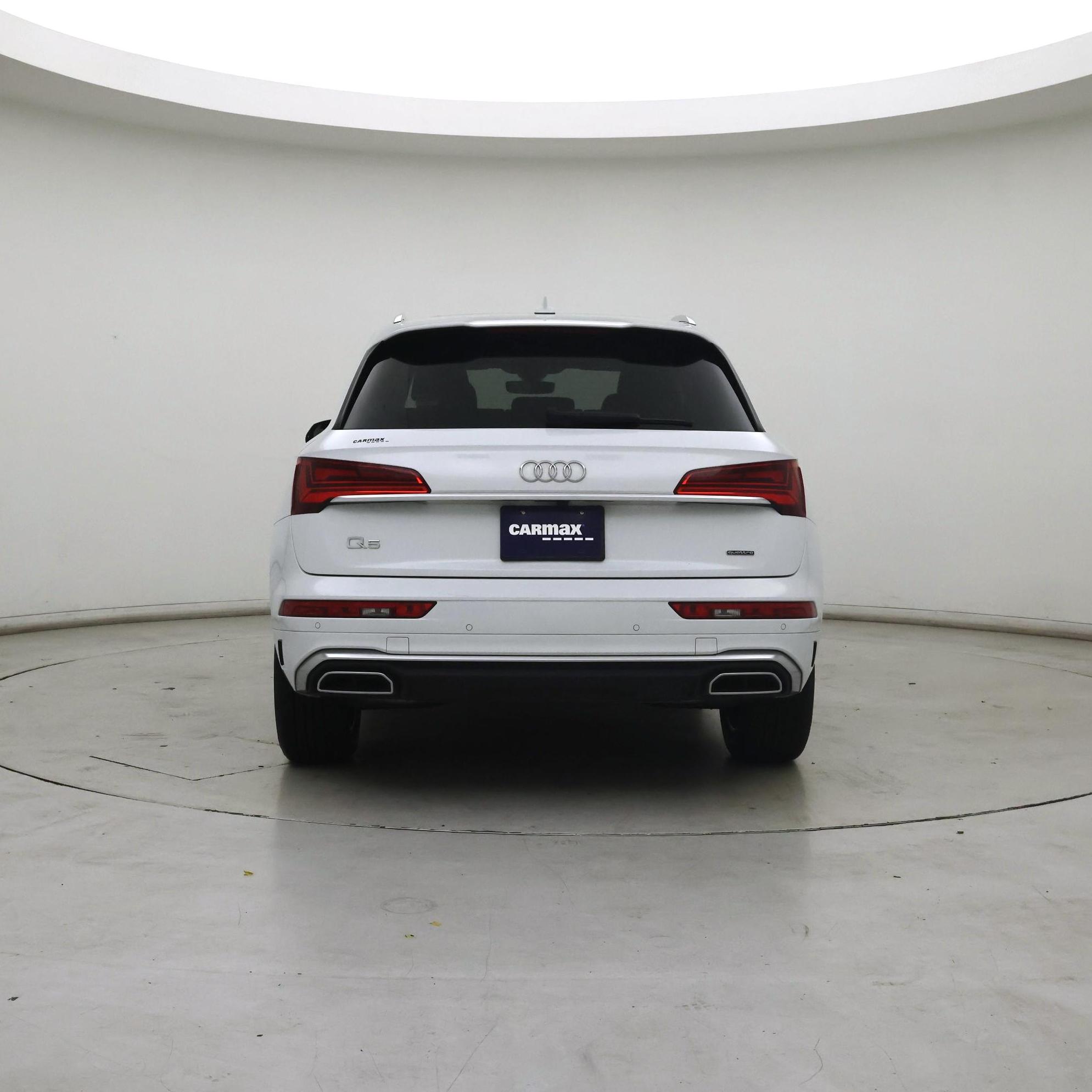 Thumbnail: 2023 Audi Q5 - 6