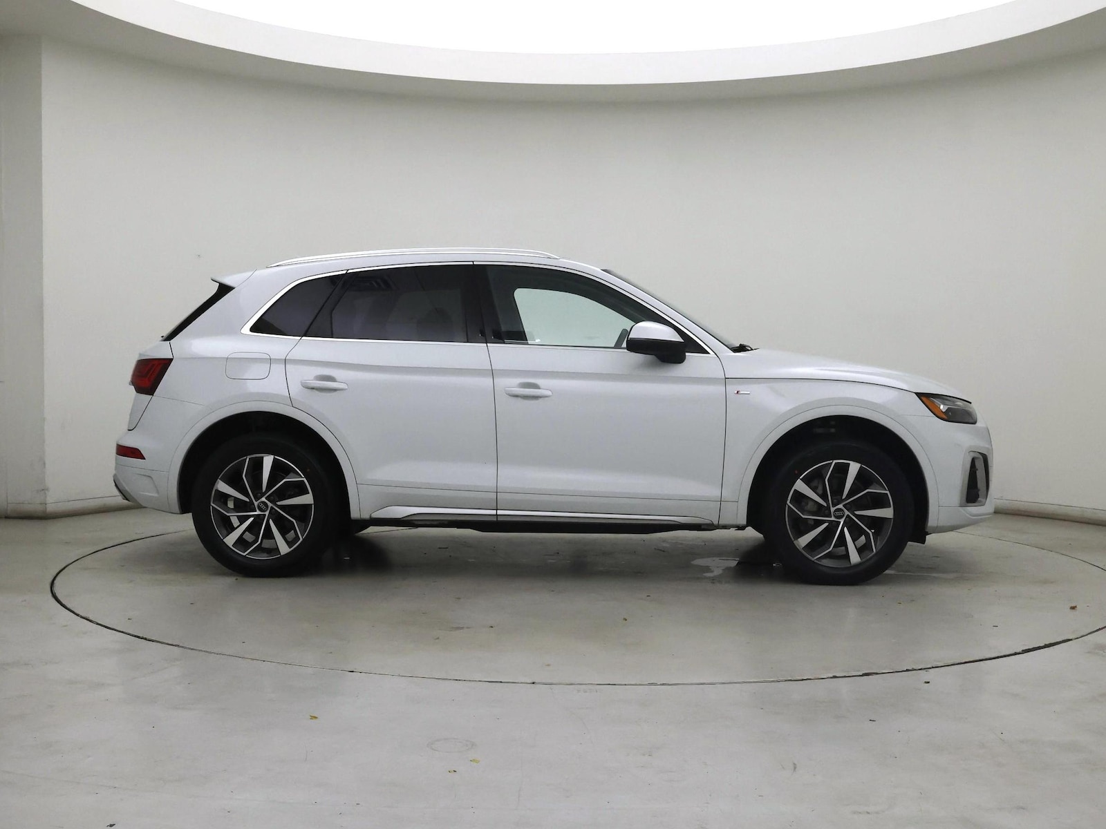 2023 Audi Q5 Premium Plus - Photo 8