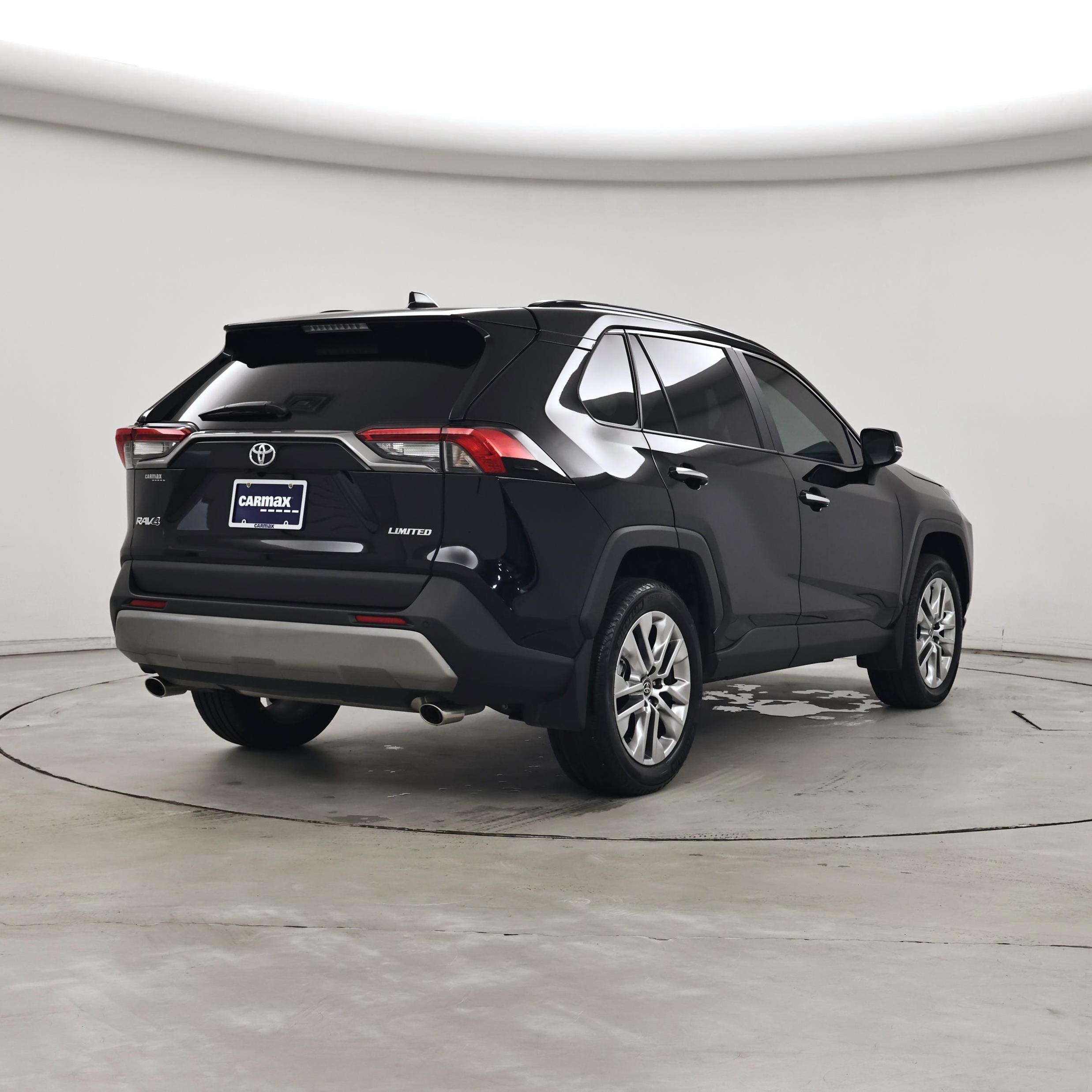 Thumbnail: 2025 Toyota RAV4 - 8