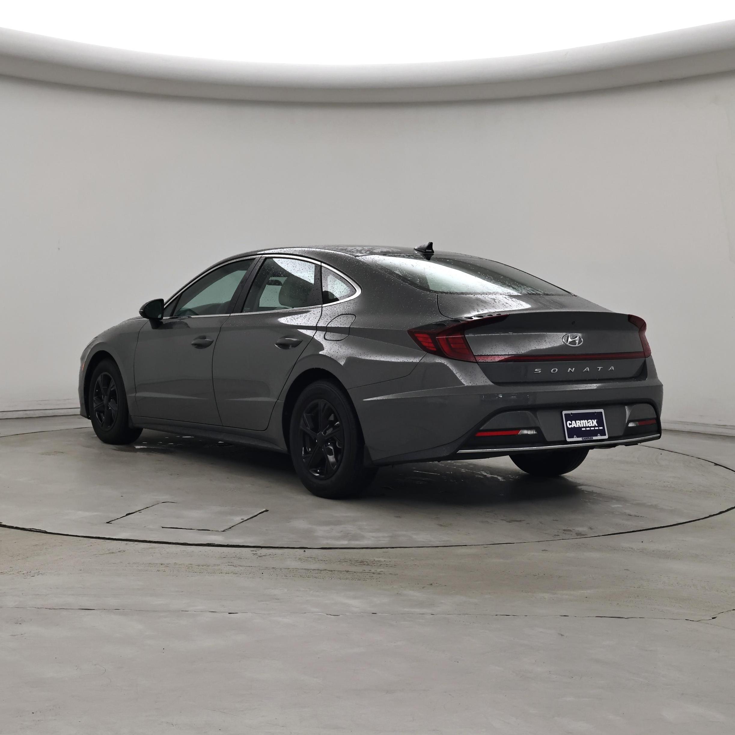 Thumbnail: 2023 Hyundai Sonata - 2