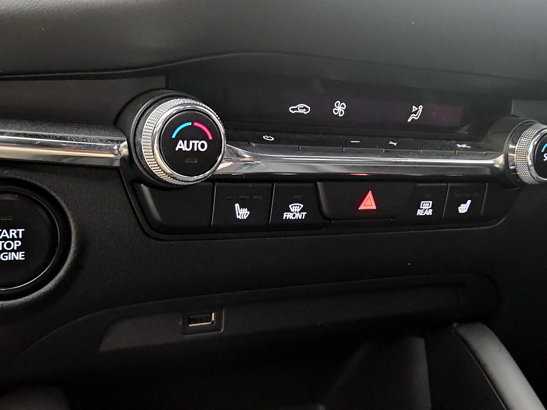 Thumbnail: 2021 Mazda Mazda3 - 16