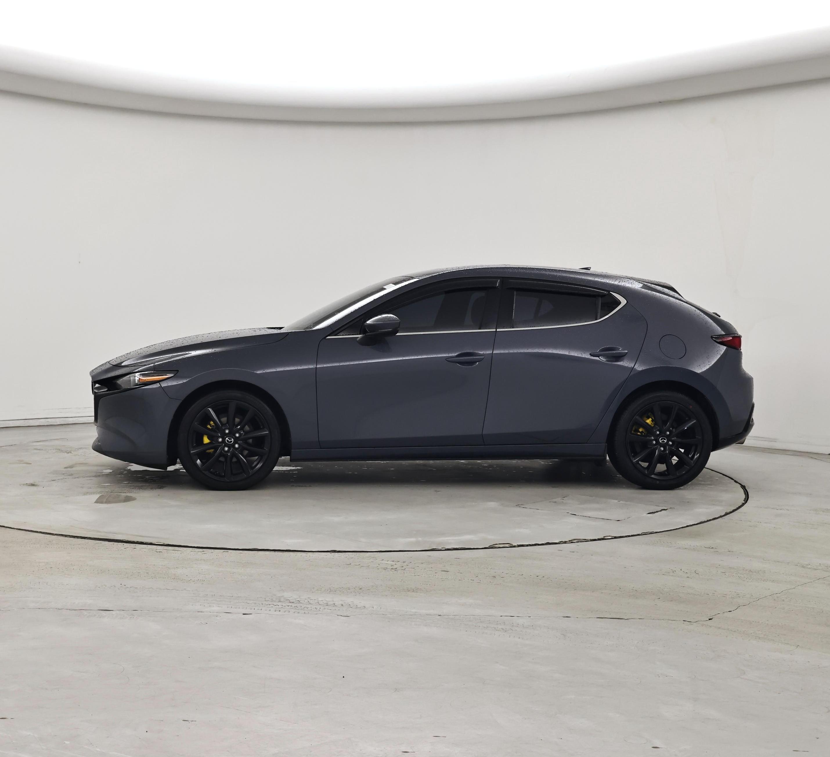 Thumbnail: 2021 Mazda Mazda3 - 3