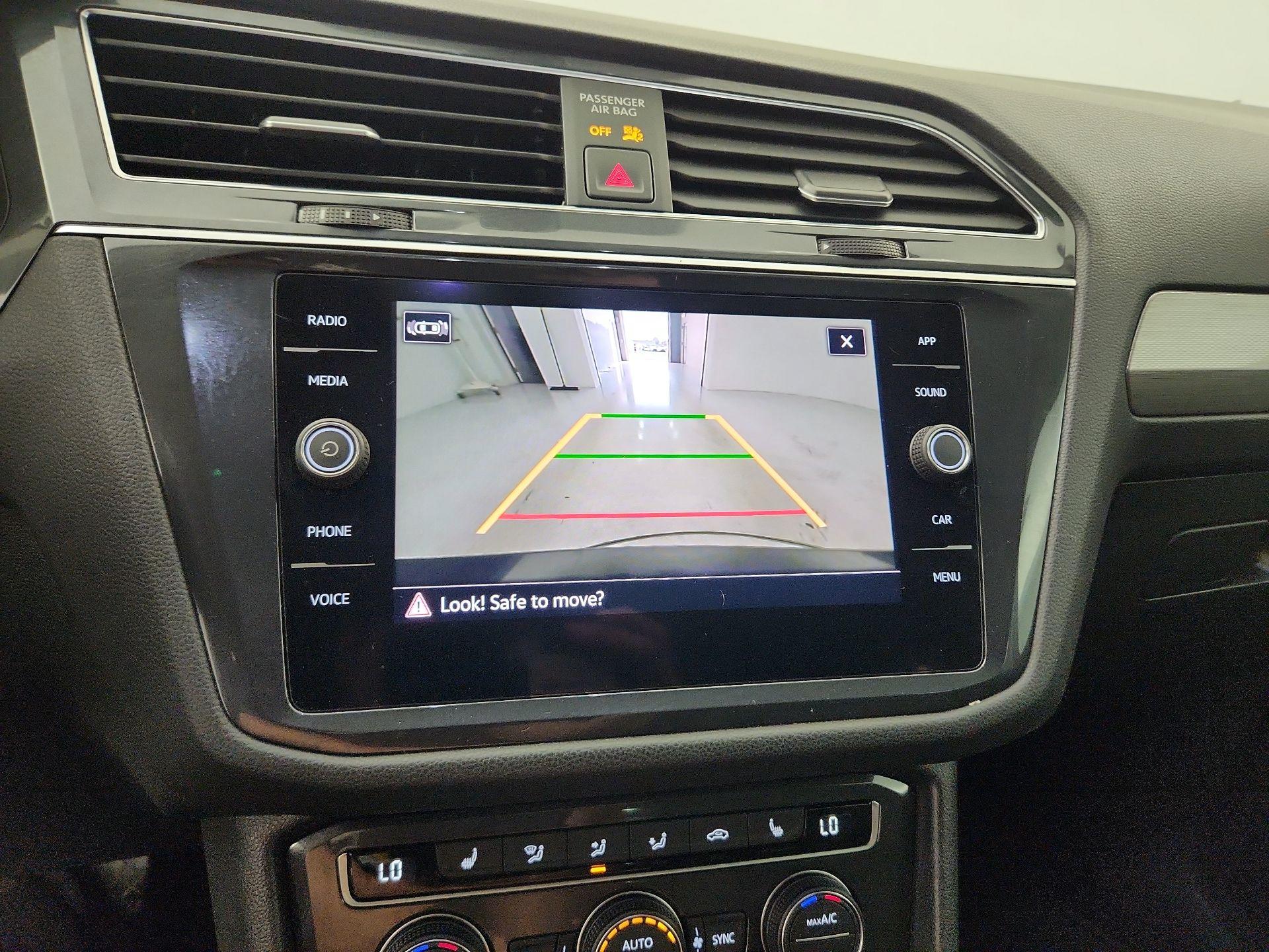 Thumbnail: 2021 Volkswagen Tiguan - 13