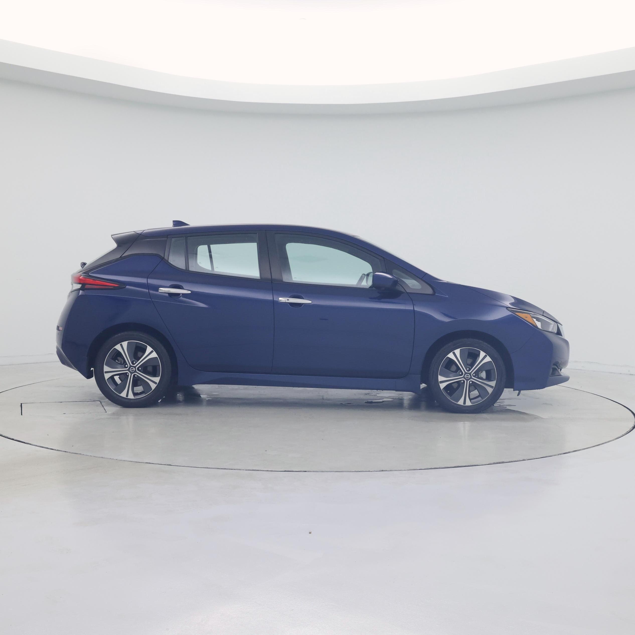 Thumbnail: 2020 Nissan Leaf - 7