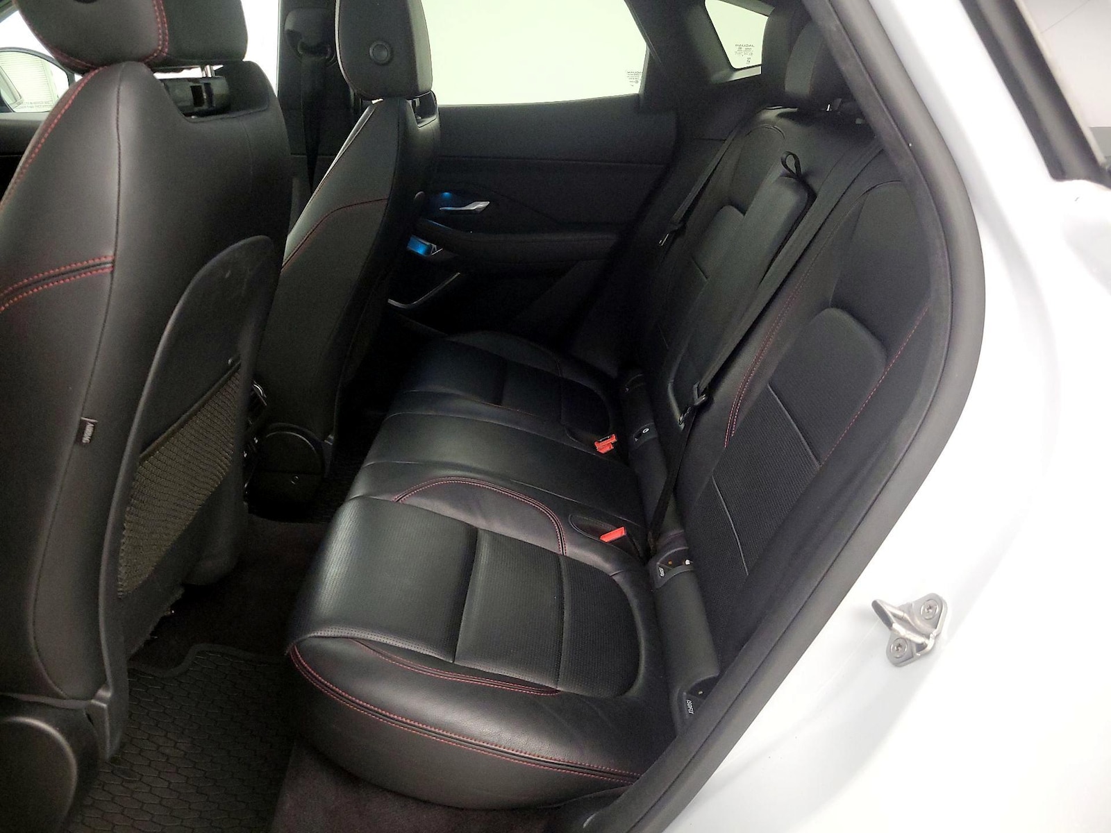 2020 Jaguar E-PACE Checkered Flag Edition - Photo 22