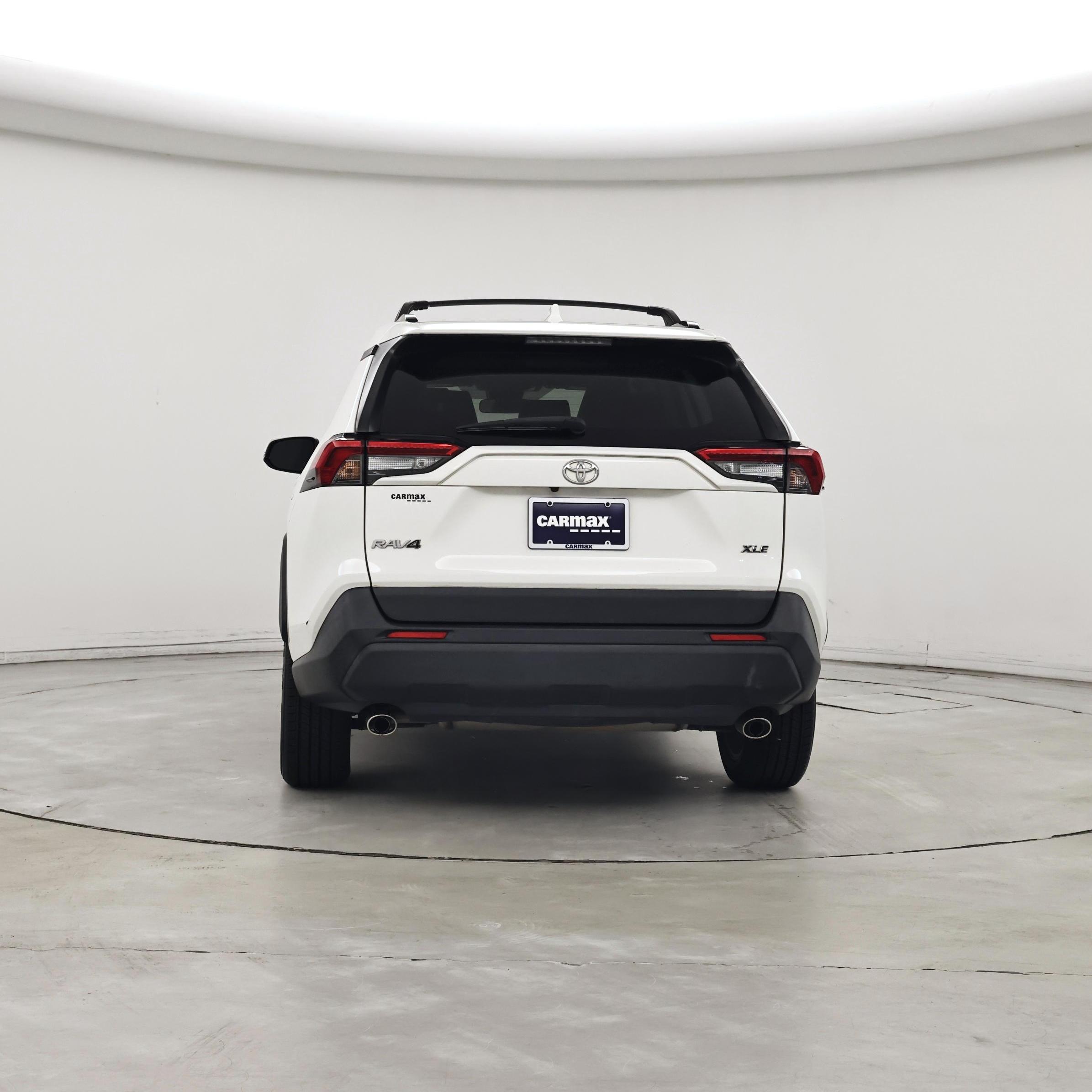 Thumbnail: 2019 Toyota RAV4 - 6