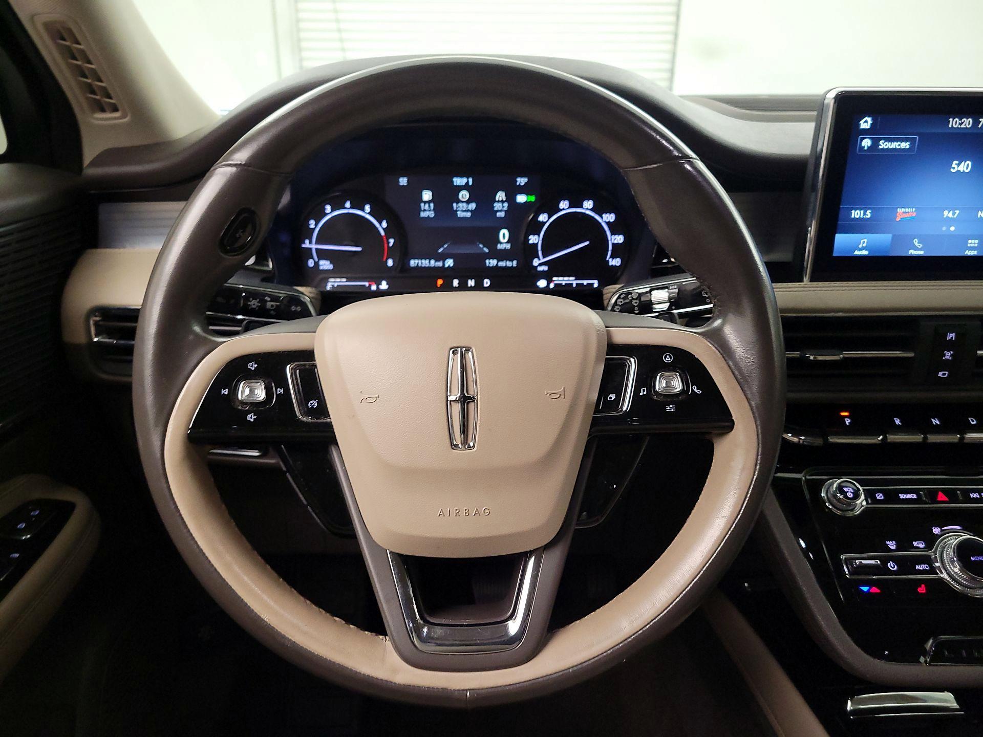 Thumbnail: 2021 Lincoln Corsair - 10