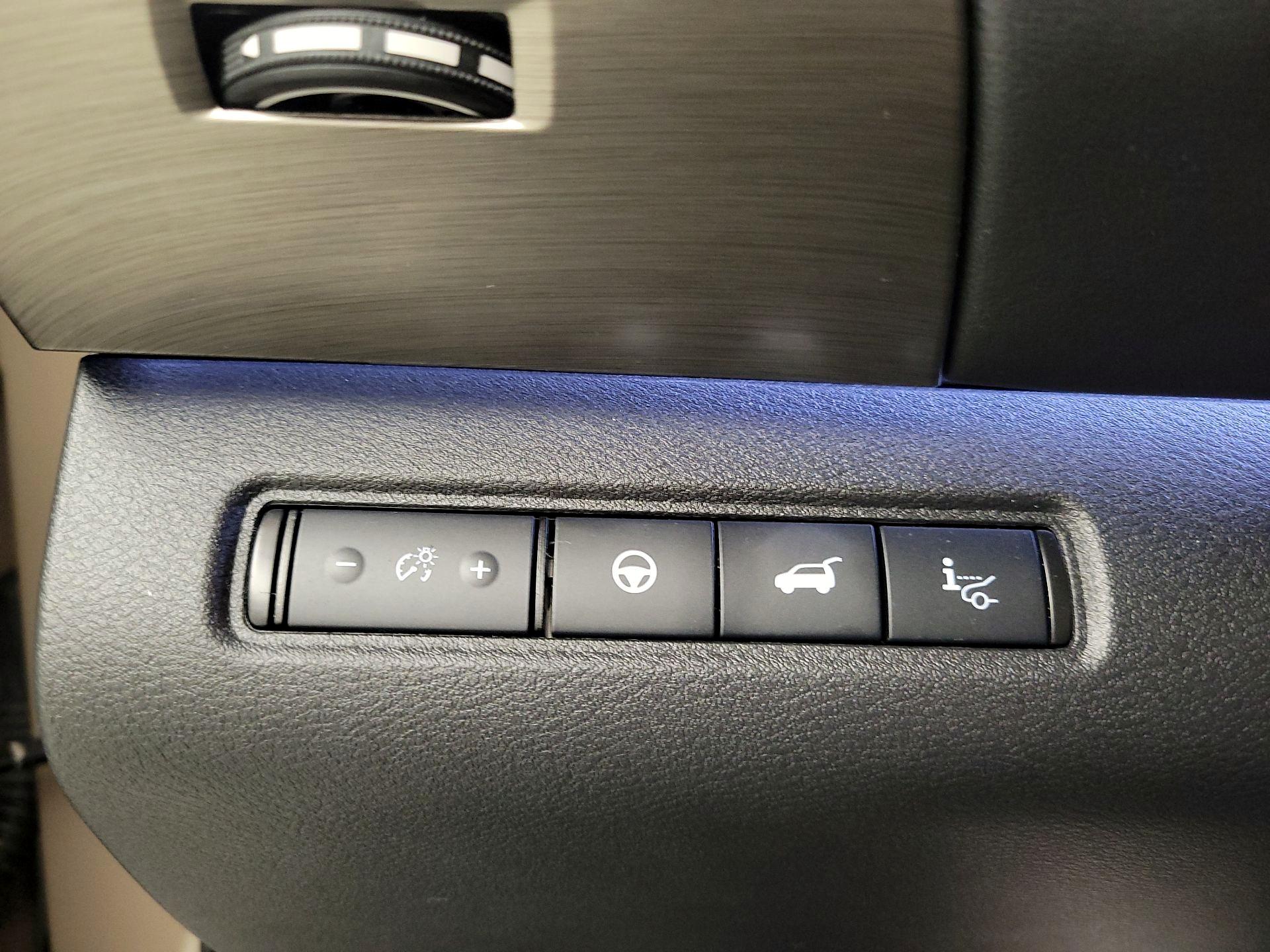 Thumbnail: 2024 Nissan Pathfinder - 13