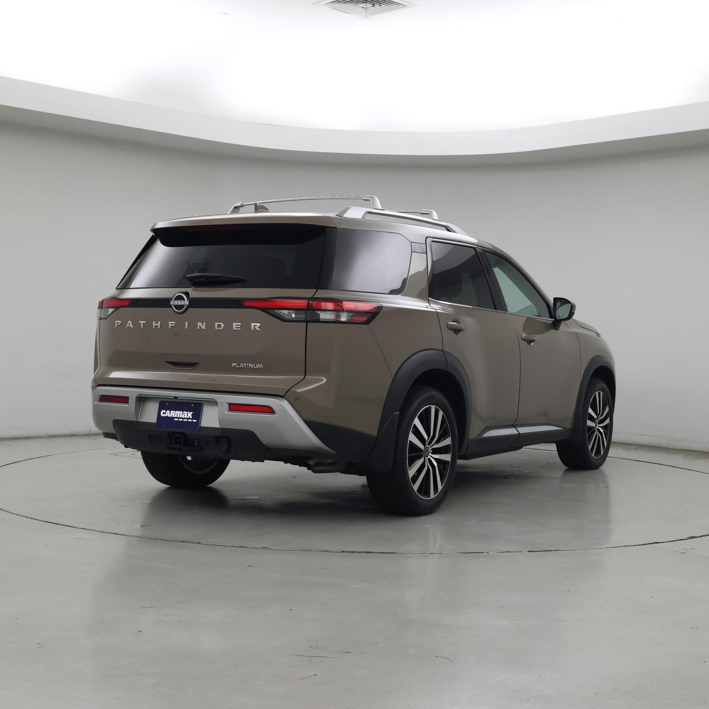 Thumbnail: 2024 Nissan Pathfinder - 8