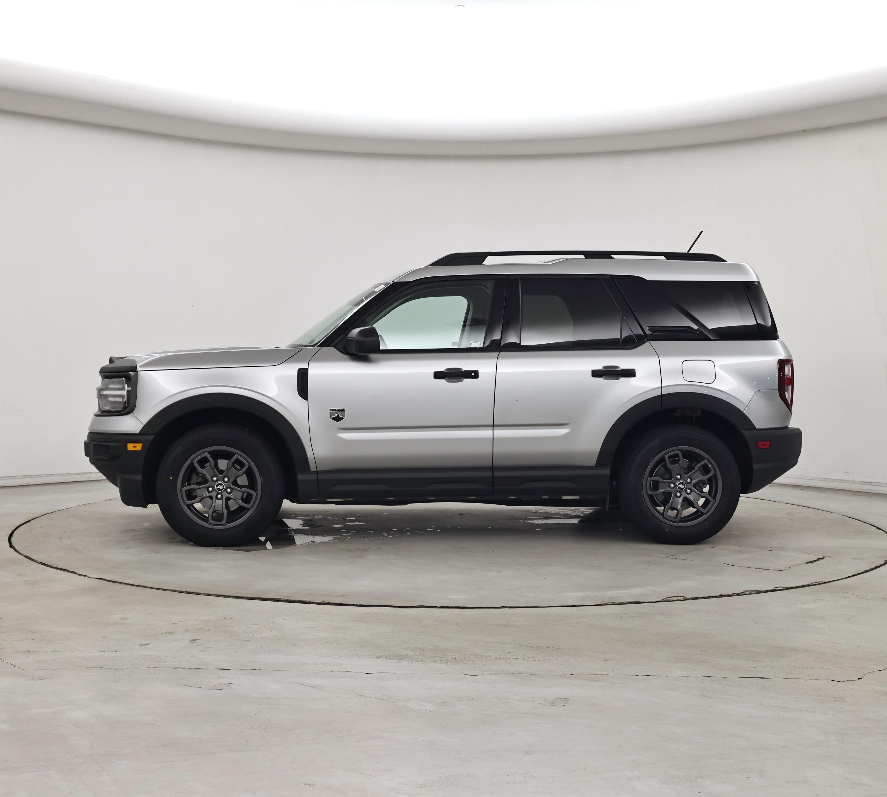 Thumbnail: 2022 Ford Bronco Sport - 3