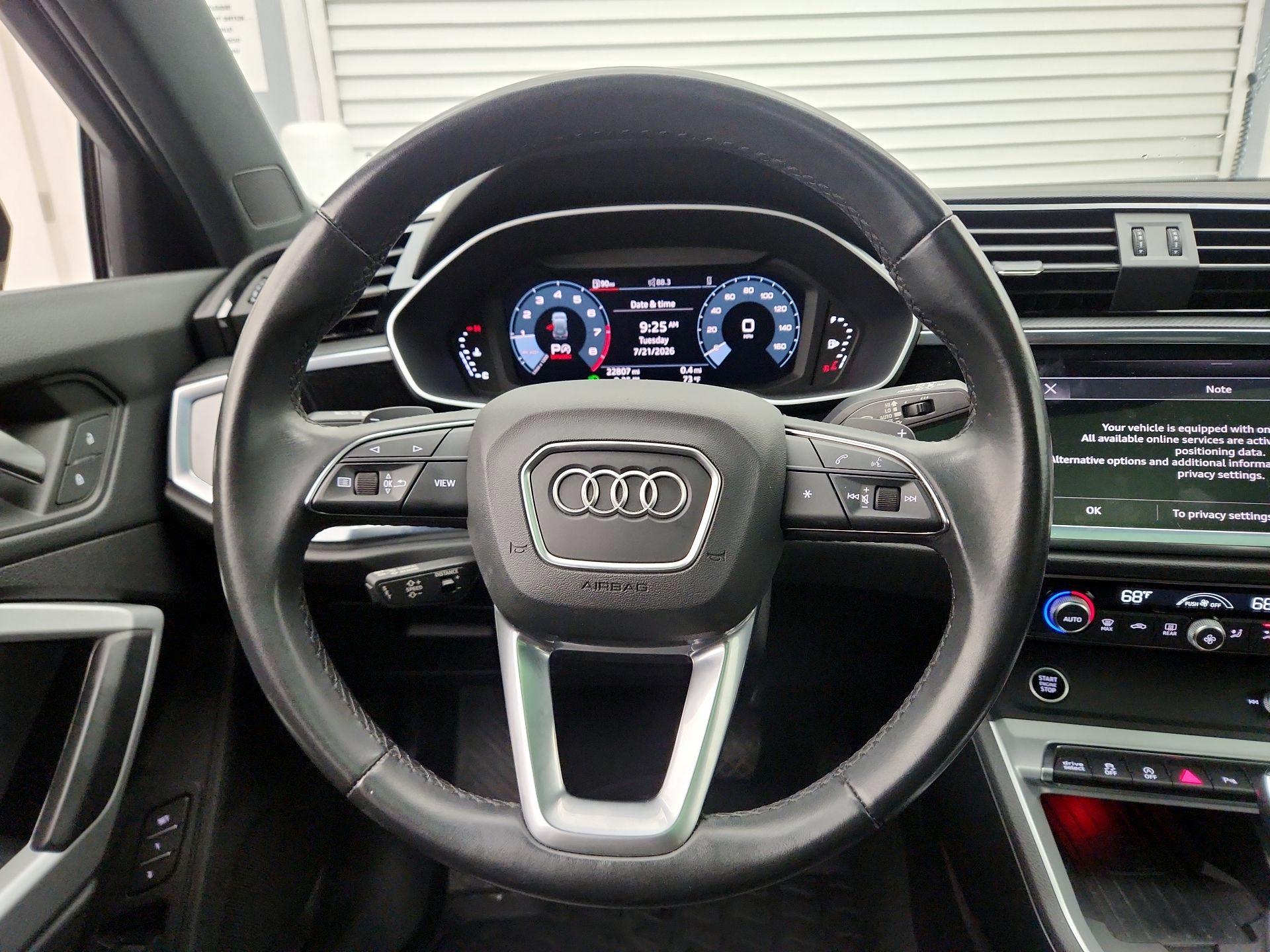 Thumbnail: 2024 Audi Q3 - 10