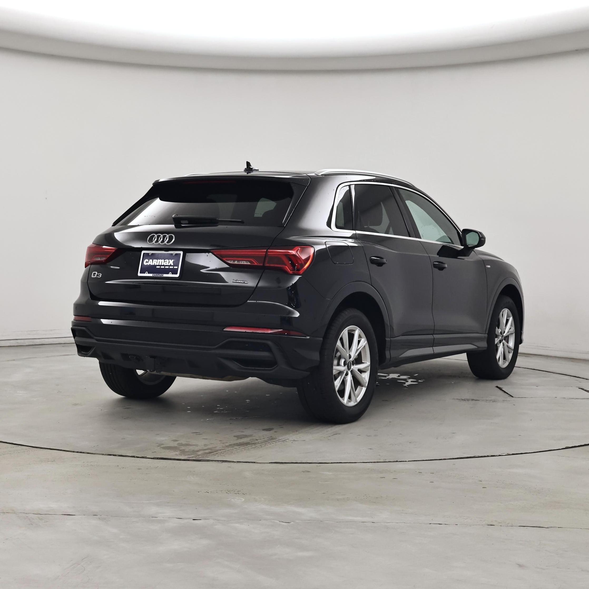 Thumbnail: 2024 Audi Q3 - 8