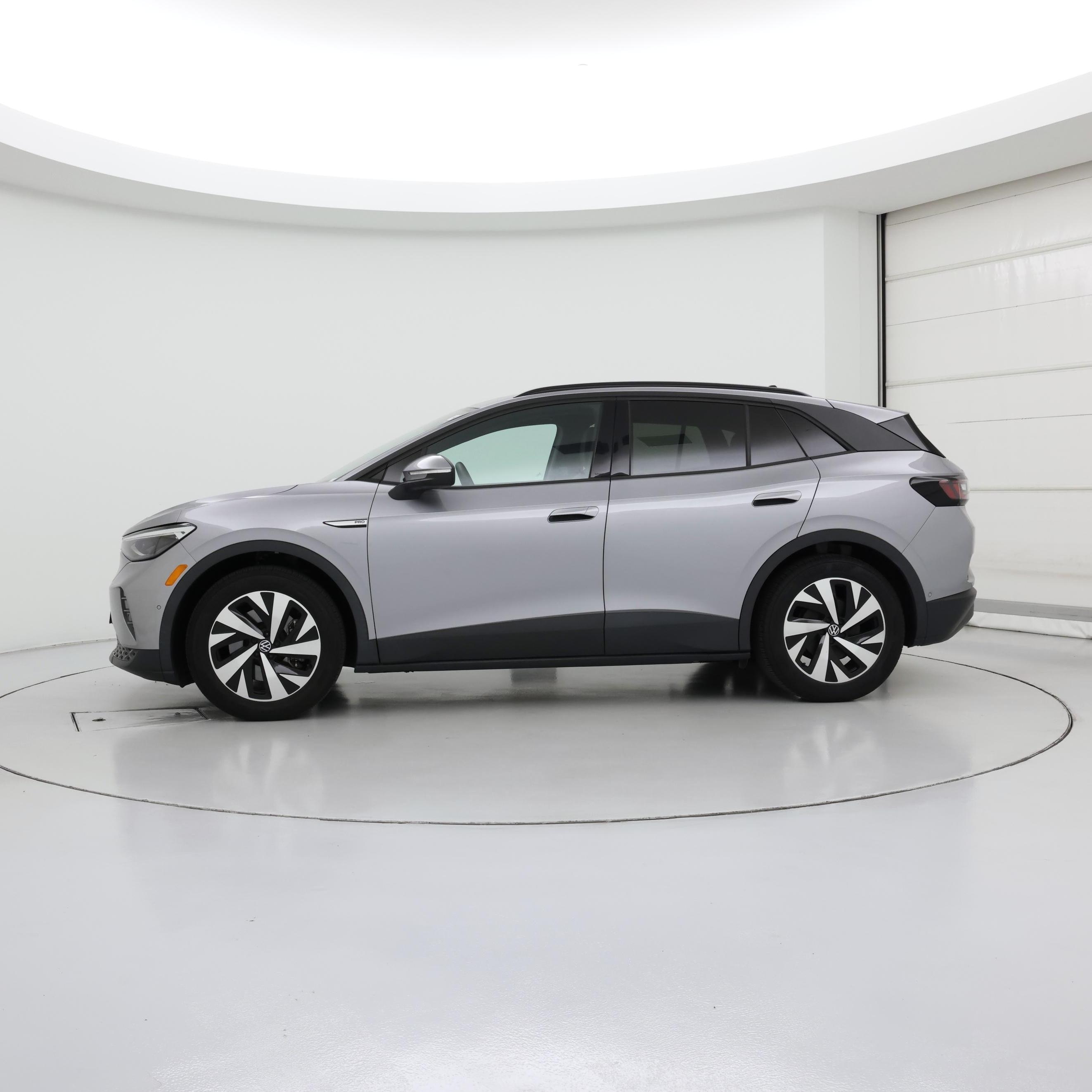 Thumbnail: 2023 Volkswagen ID.4 - 3