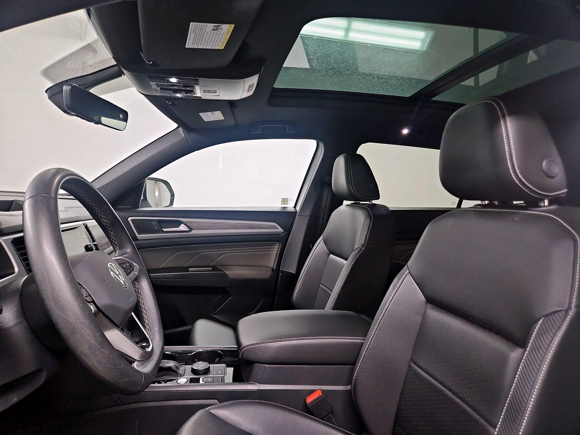 Thumbnail: 2023 Volkswagen Atlas - 19