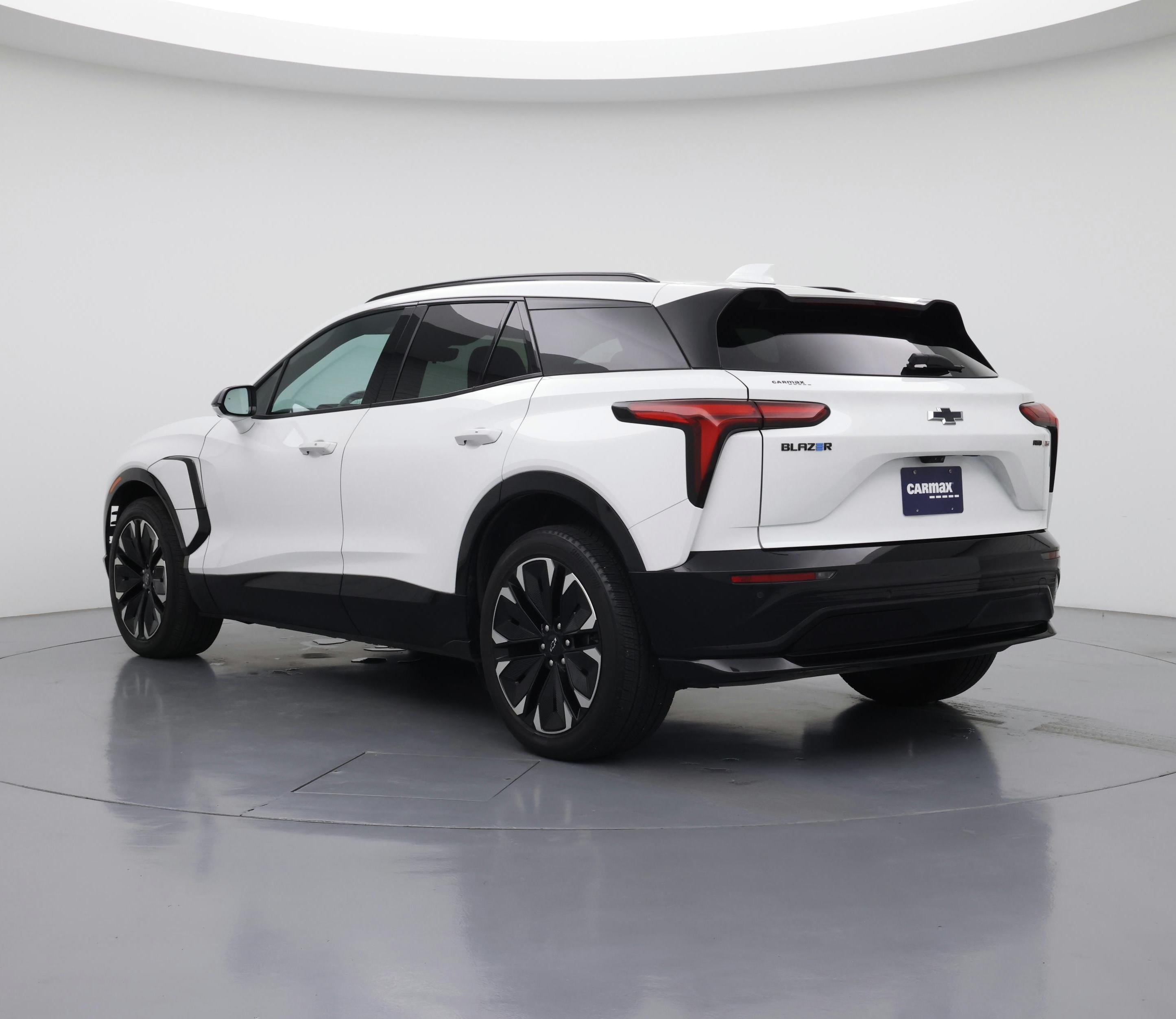 Thumbnail: 2024 Chevrolet Blazer EV - 2