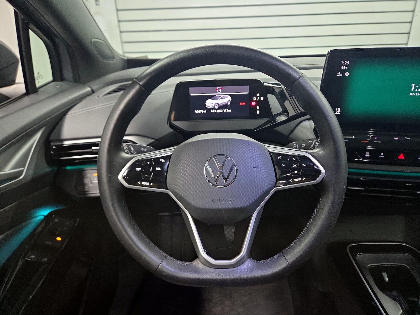 2023 Volkswagen ID.4 PRO S - Photo 11