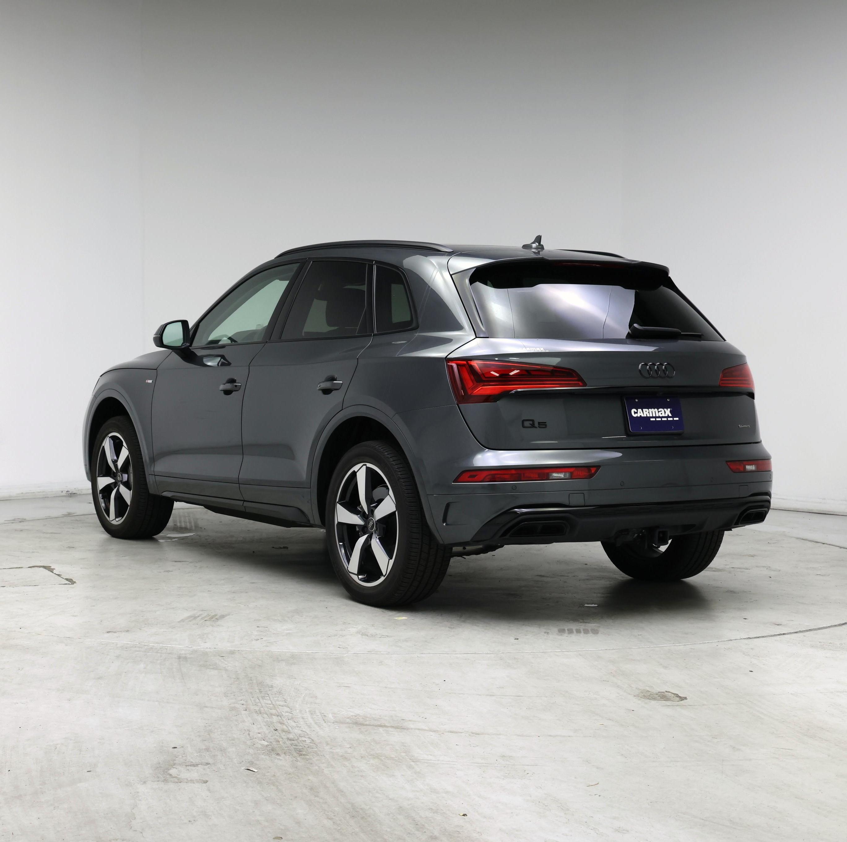 Thumbnail: 2023 Audi Q5 - 2