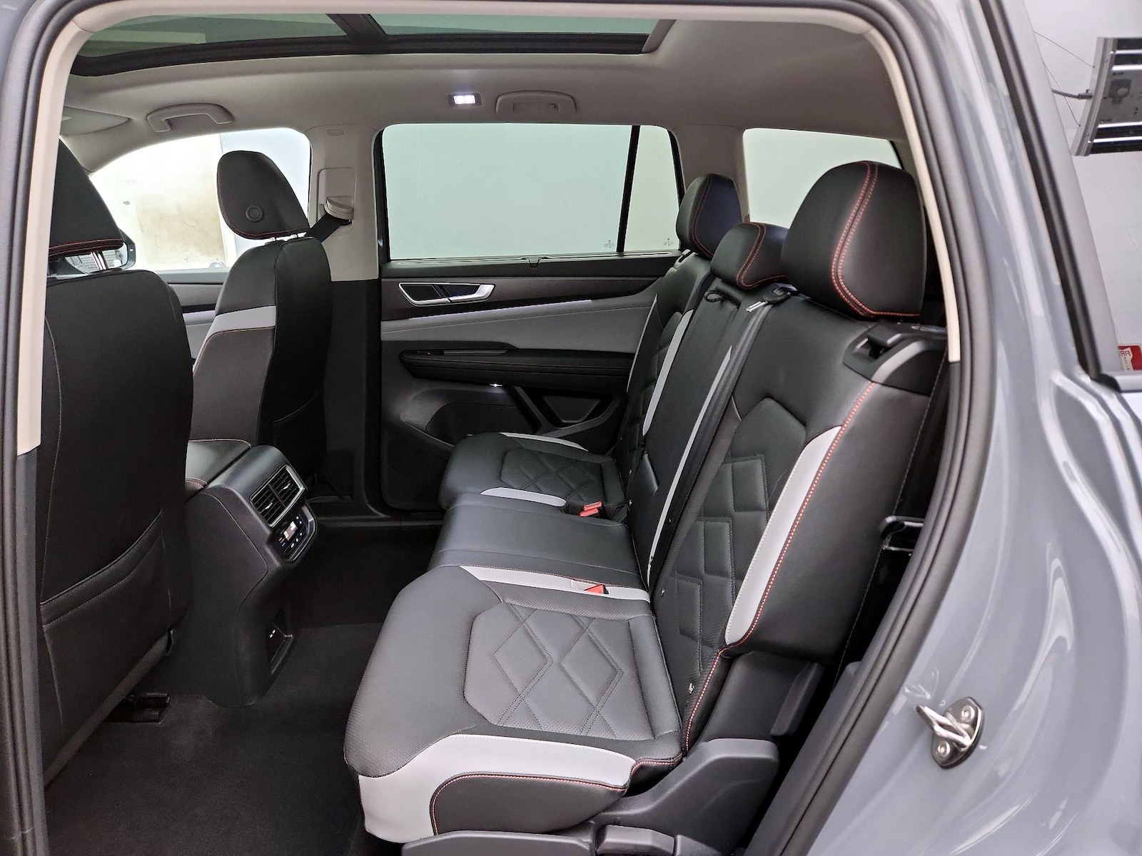 2026 Volkswagen Atlas Atlas Peak Edition - Photo 21