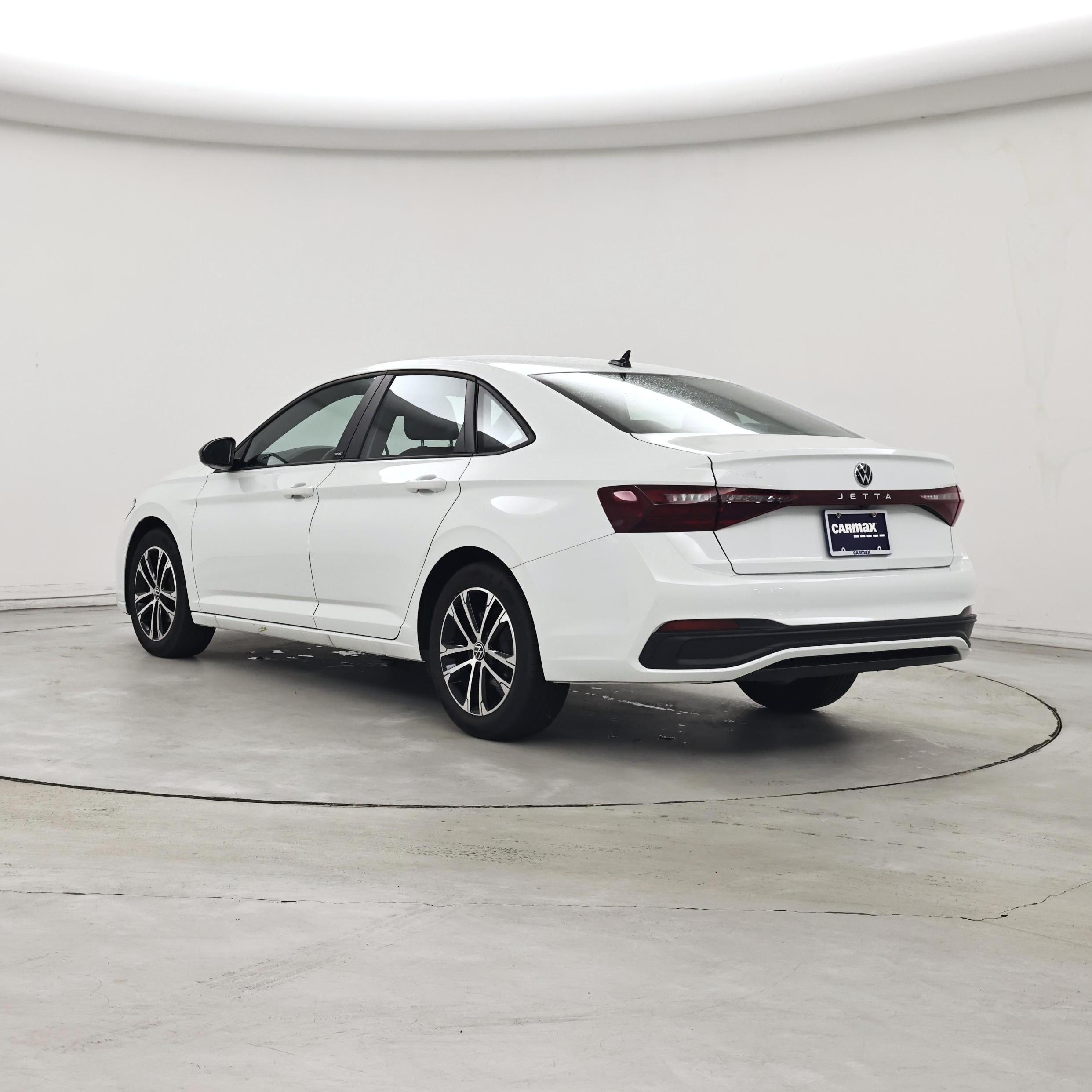 Thumbnail: 2025 Volkswagen Jetta - 2