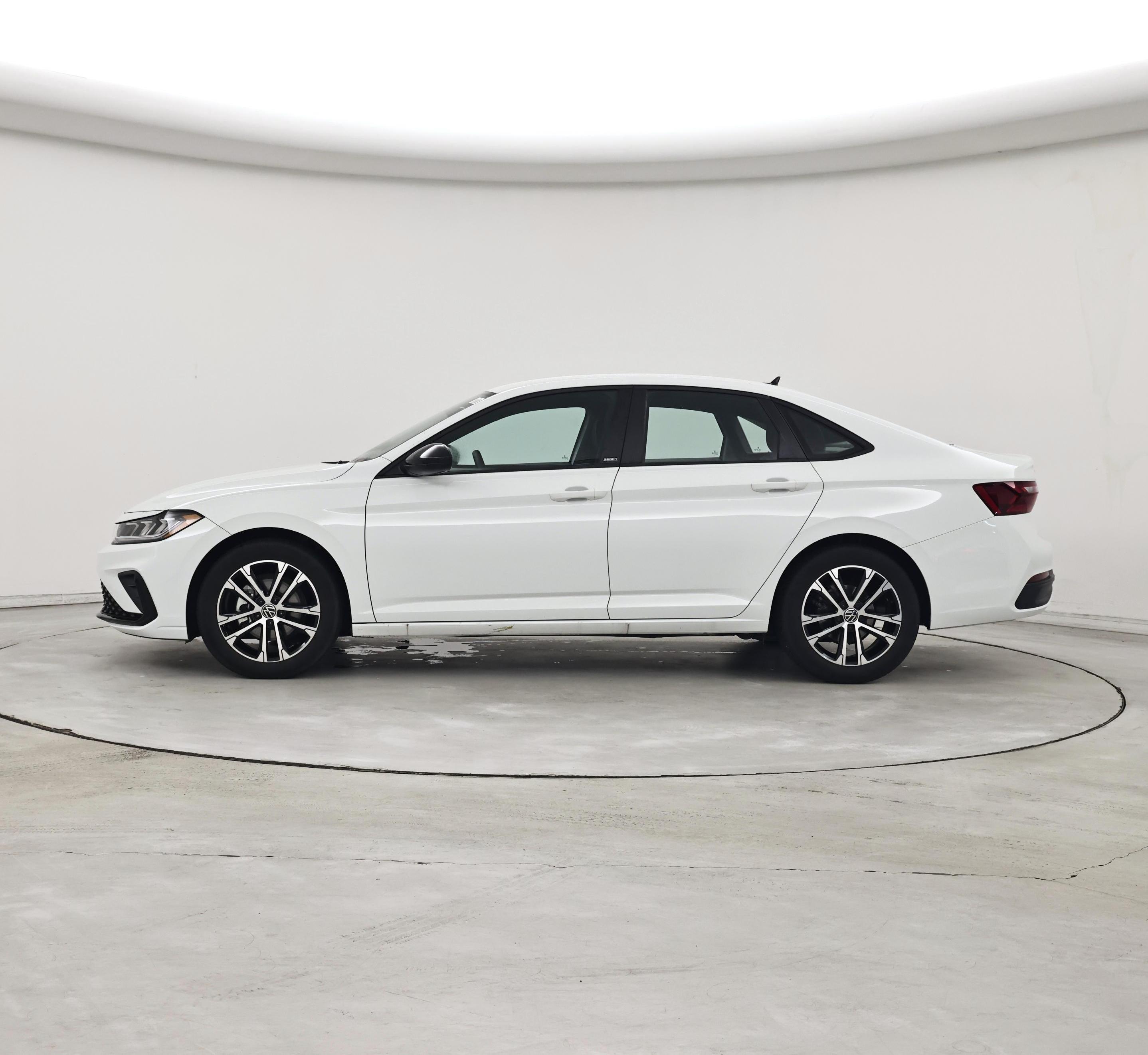 Thumbnail: 2025 Volkswagen Jetta - 3
