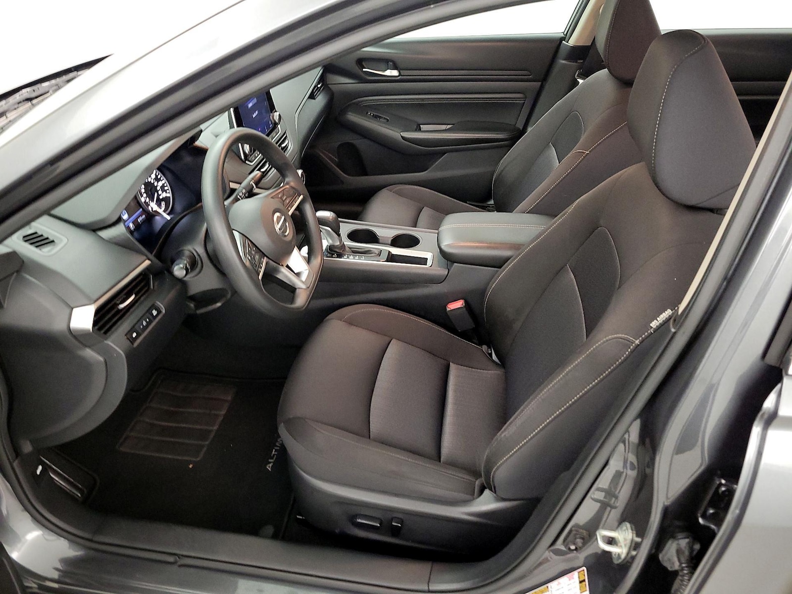 Power Seat(s) & Side Airbags