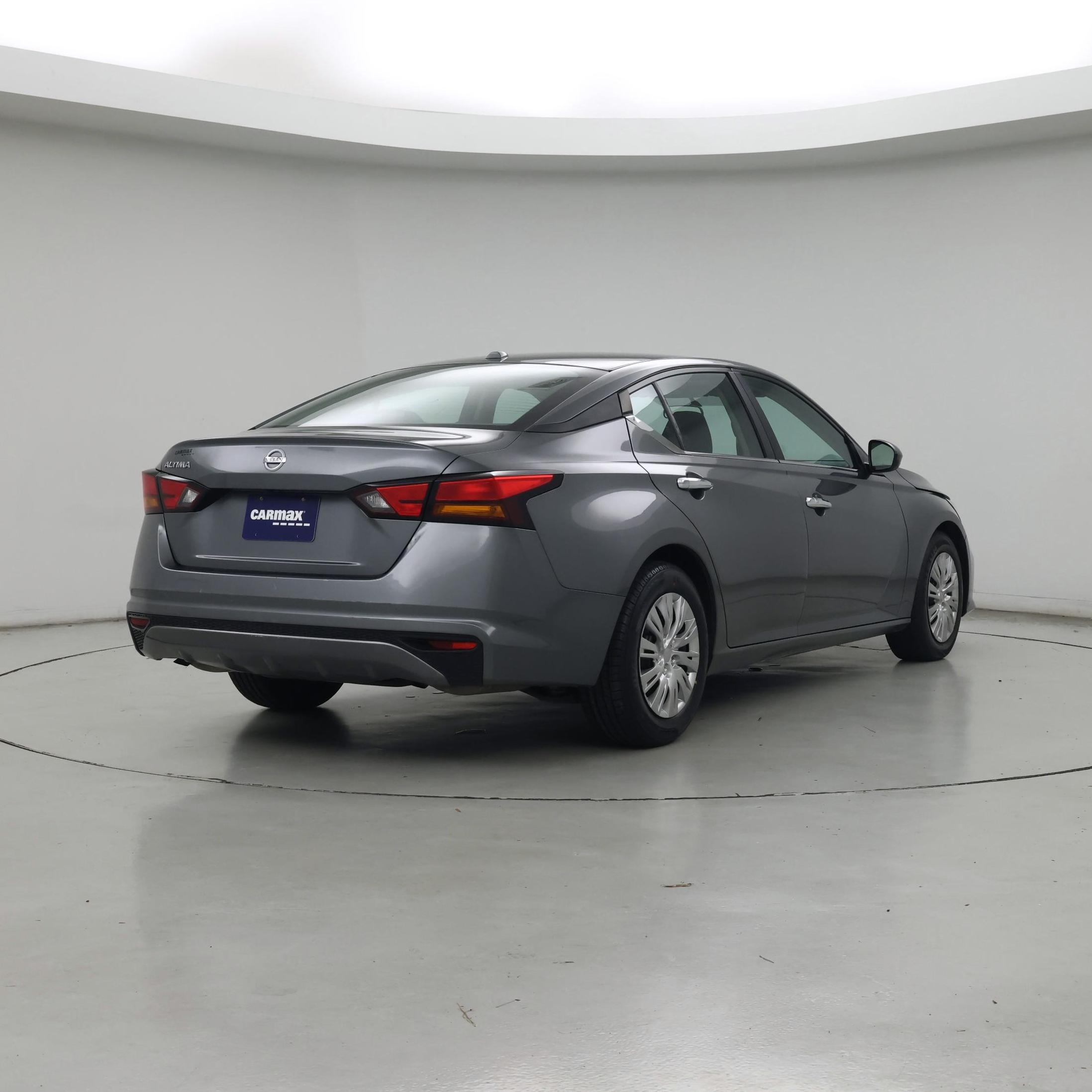 Thumbnail: 2020 Nissan Altima - 8