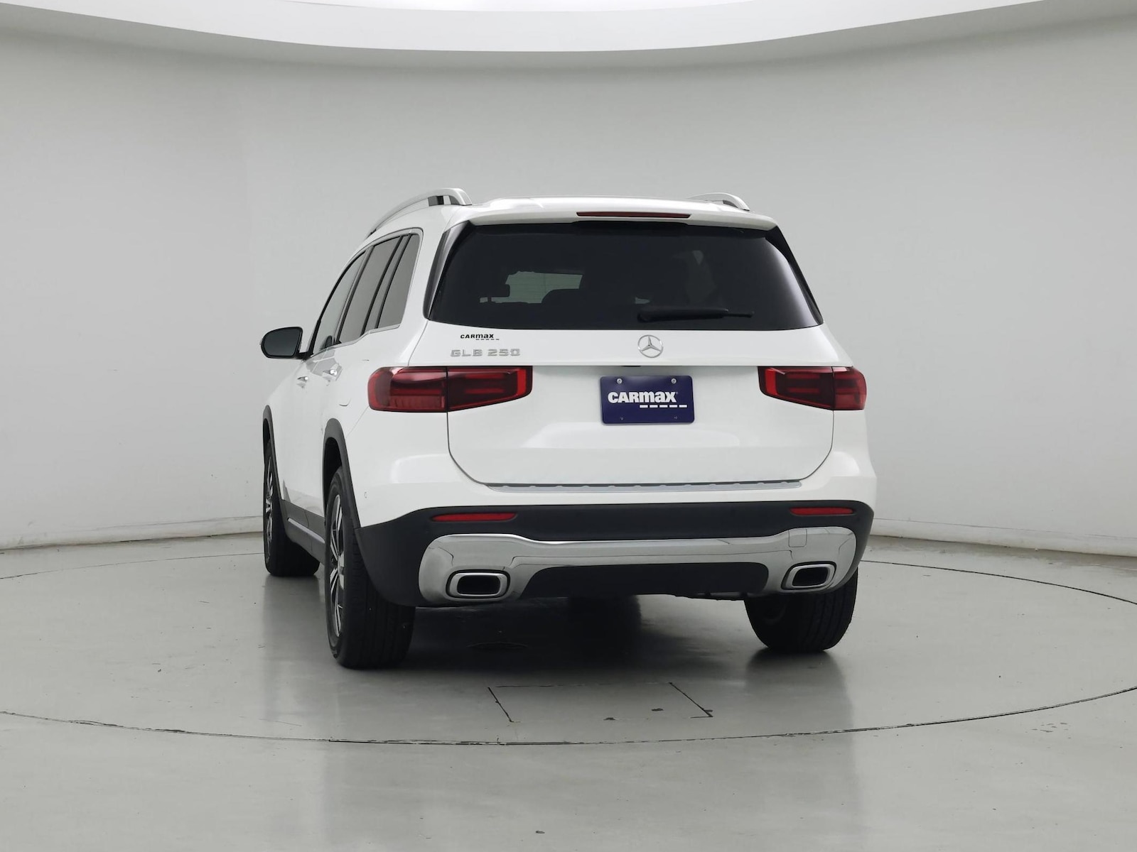 2025 Mercedes-Benz GLB Base - Photo 7