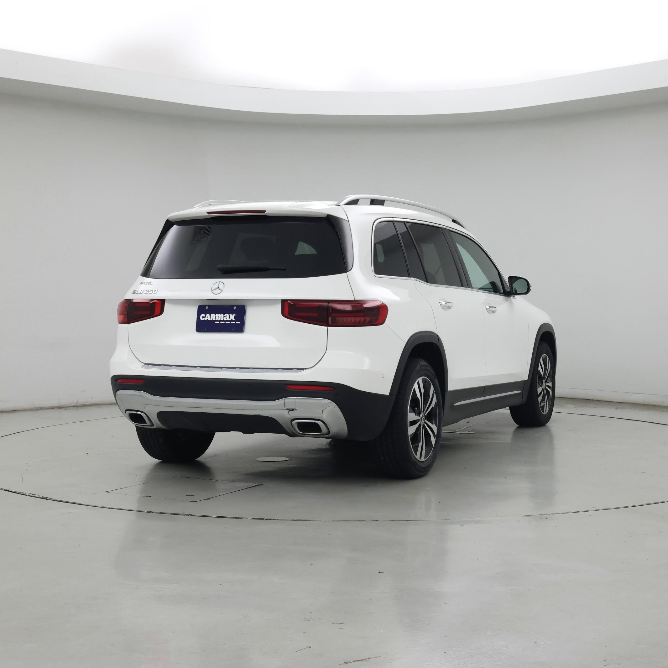 Thumbnail: 2025 Mercedes-Benz GLB - 8