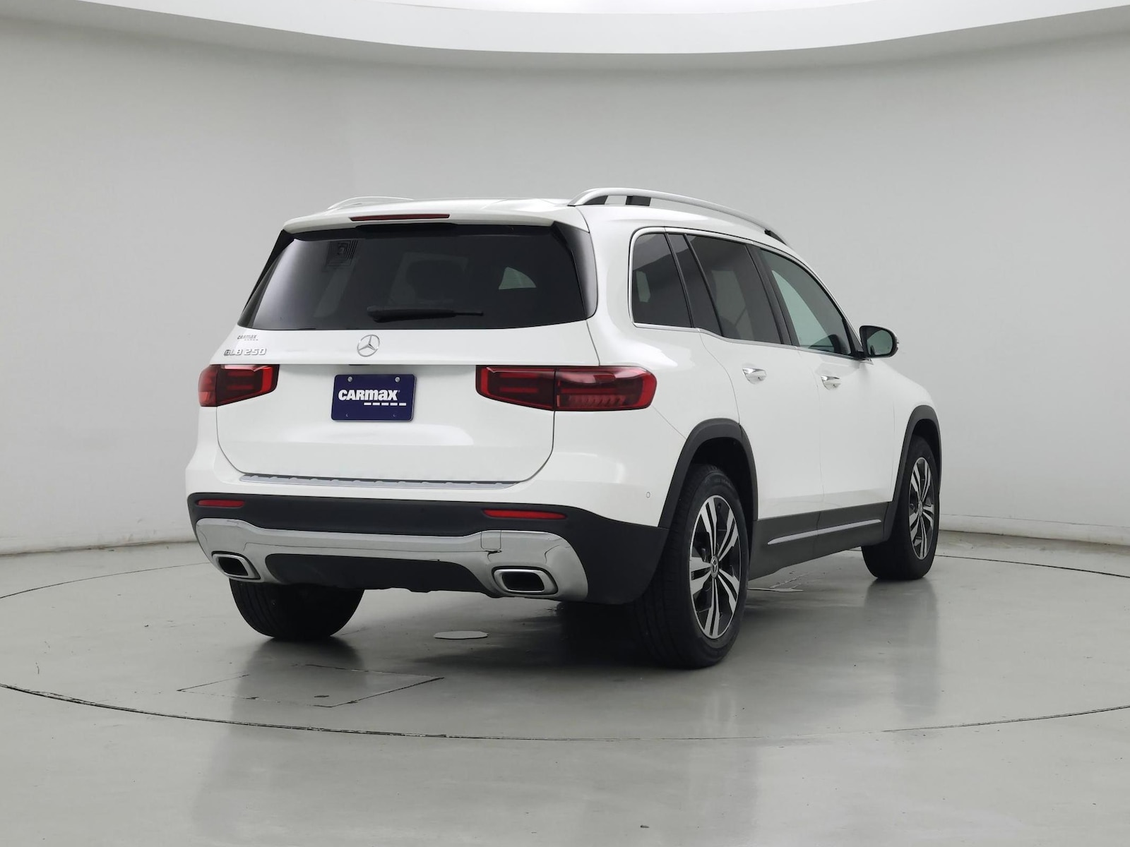 2025 Mercedes-Benz GLB Base - Photo 9