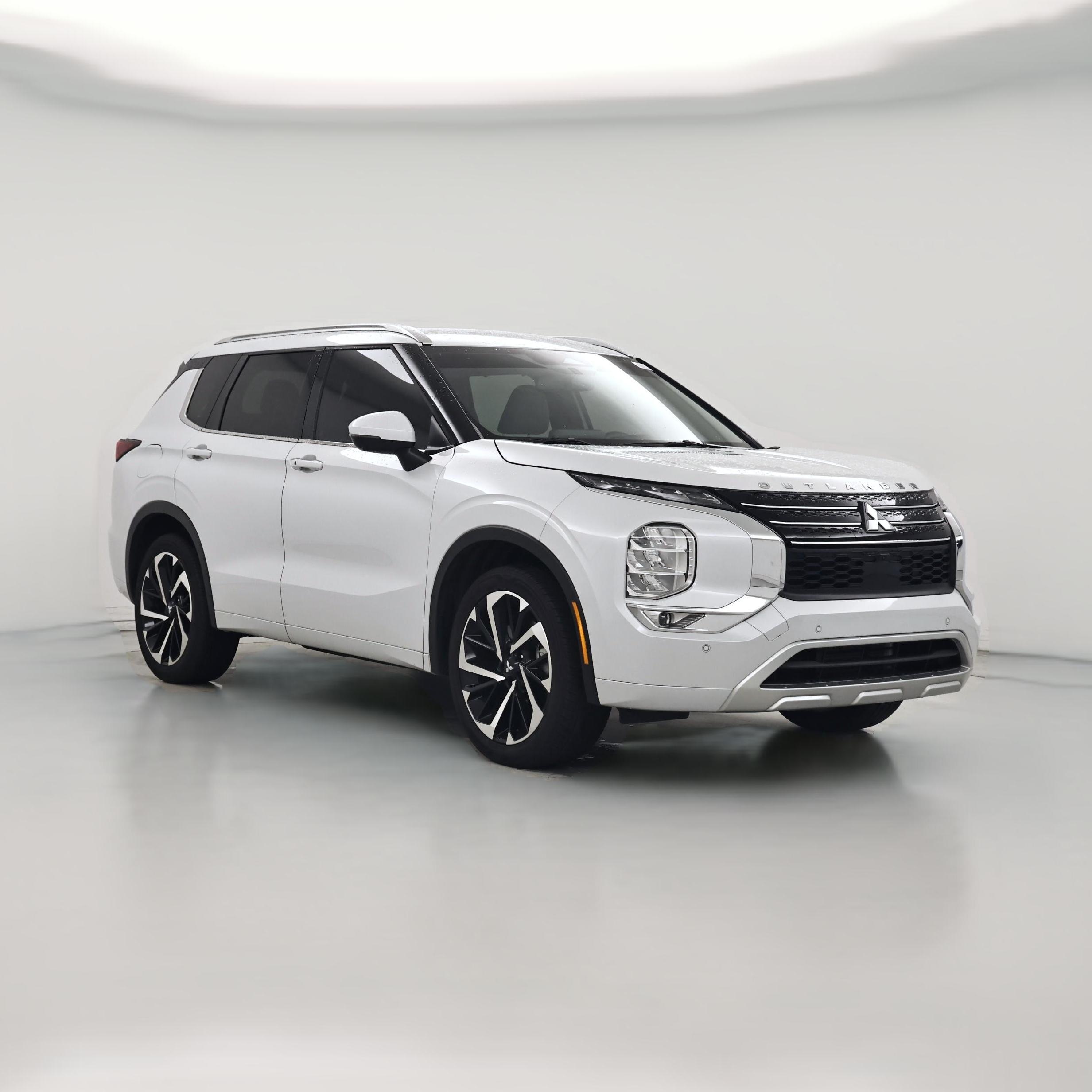 Thumbnail: 2024 Mitsubishi Outlander - 1