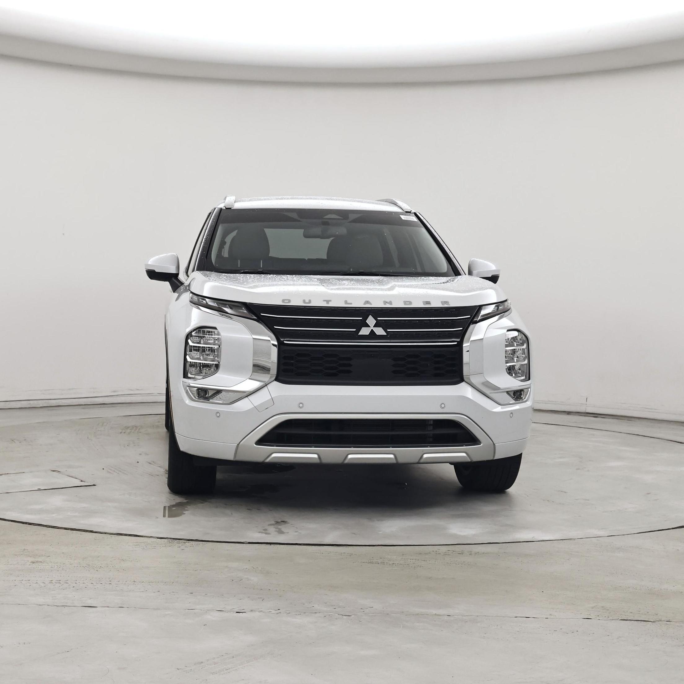 Thumbnail: 2024 Mitsubishi Outlander - 5
