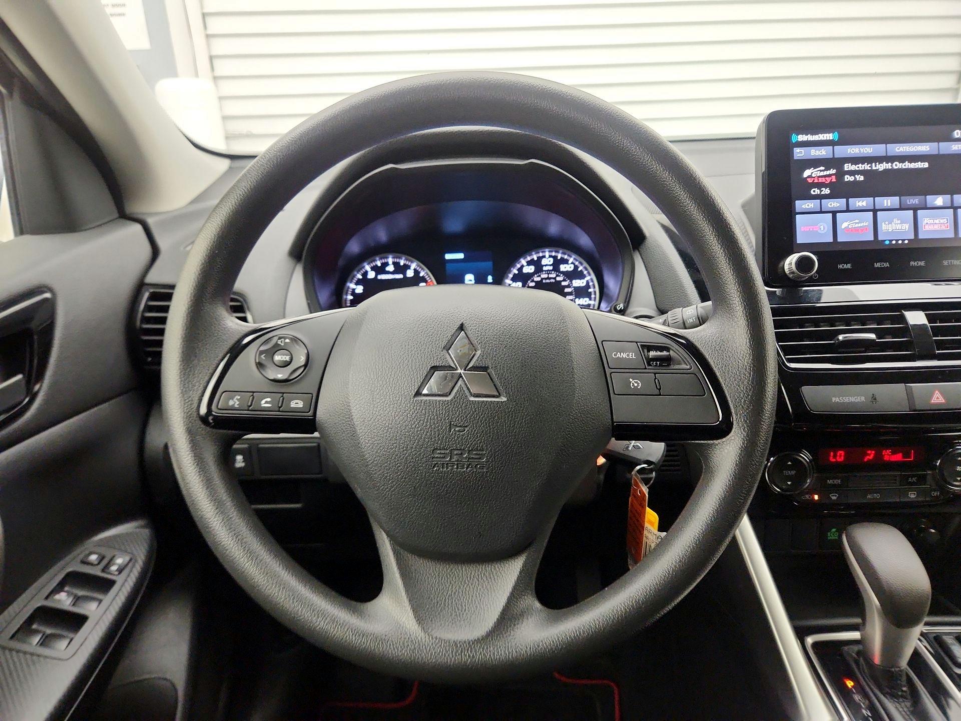 Thumbnail: 2023 Mitsubishi Eclipse Cross - 10