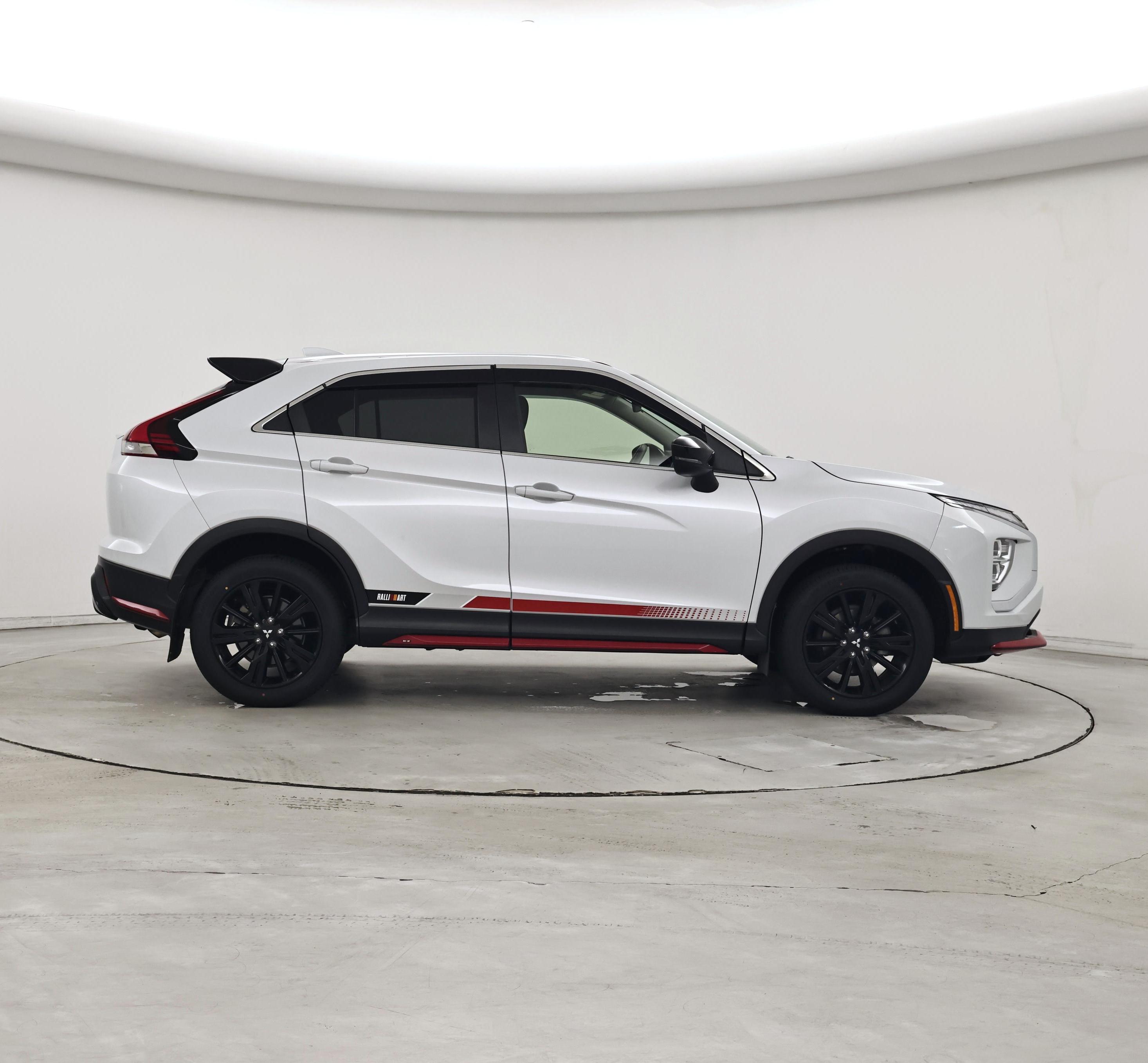 Thumbnail: 2023 Mitsubishi Eclipse Cross - 7