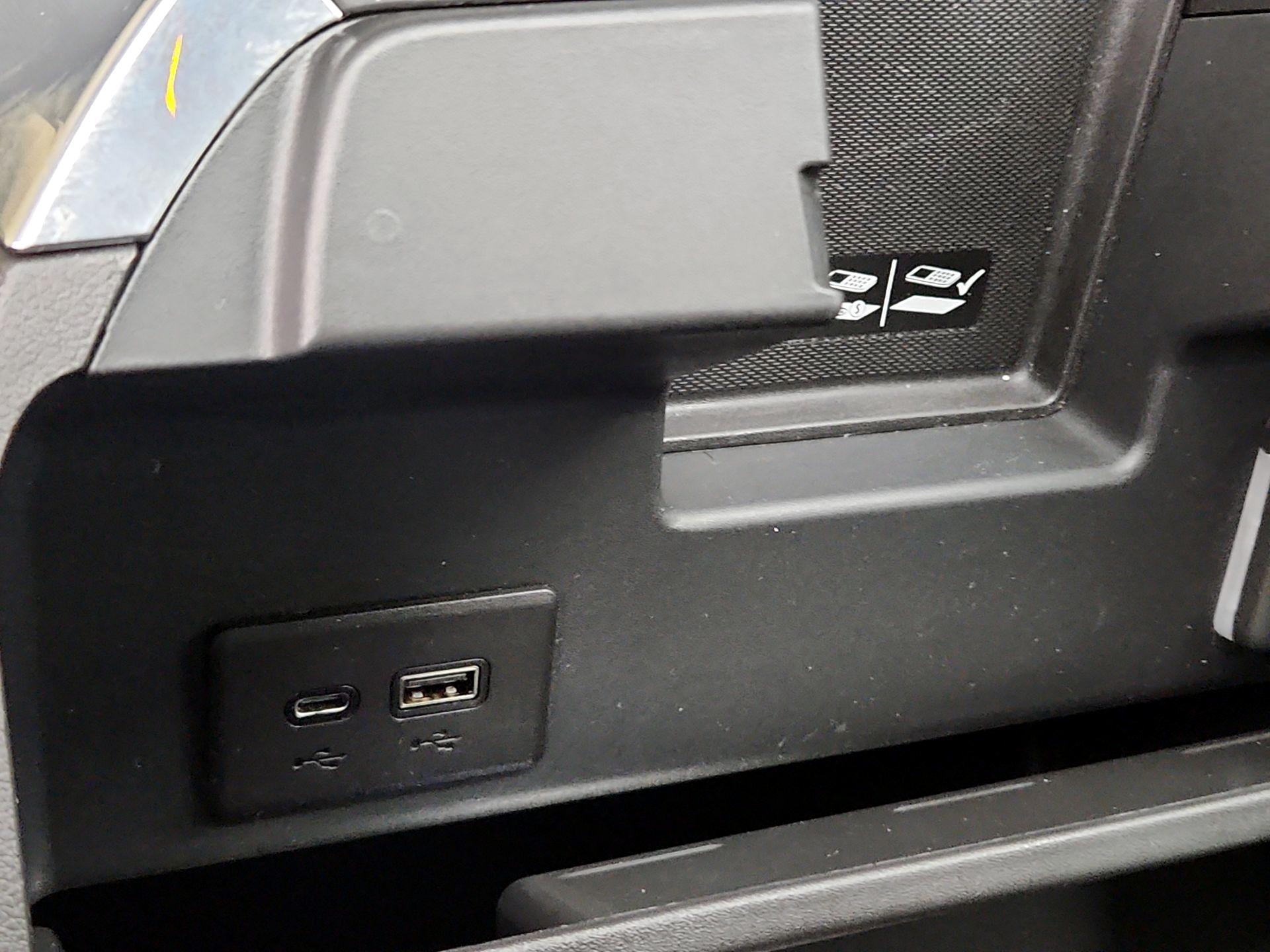 Thumbnail: 2022 Chevrolet Silverado 1500 - 18